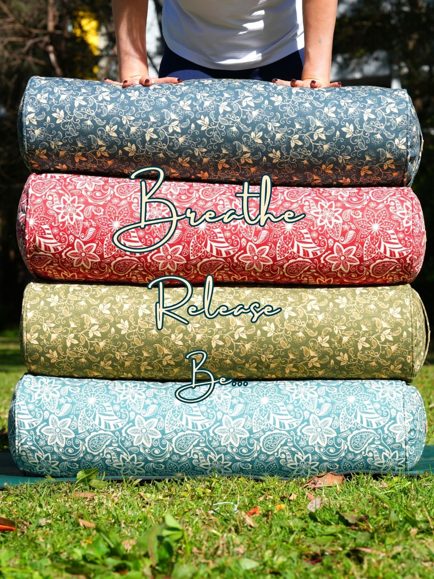 5 Benefits of Using a Meditation Bolster for Deeper Relaxation