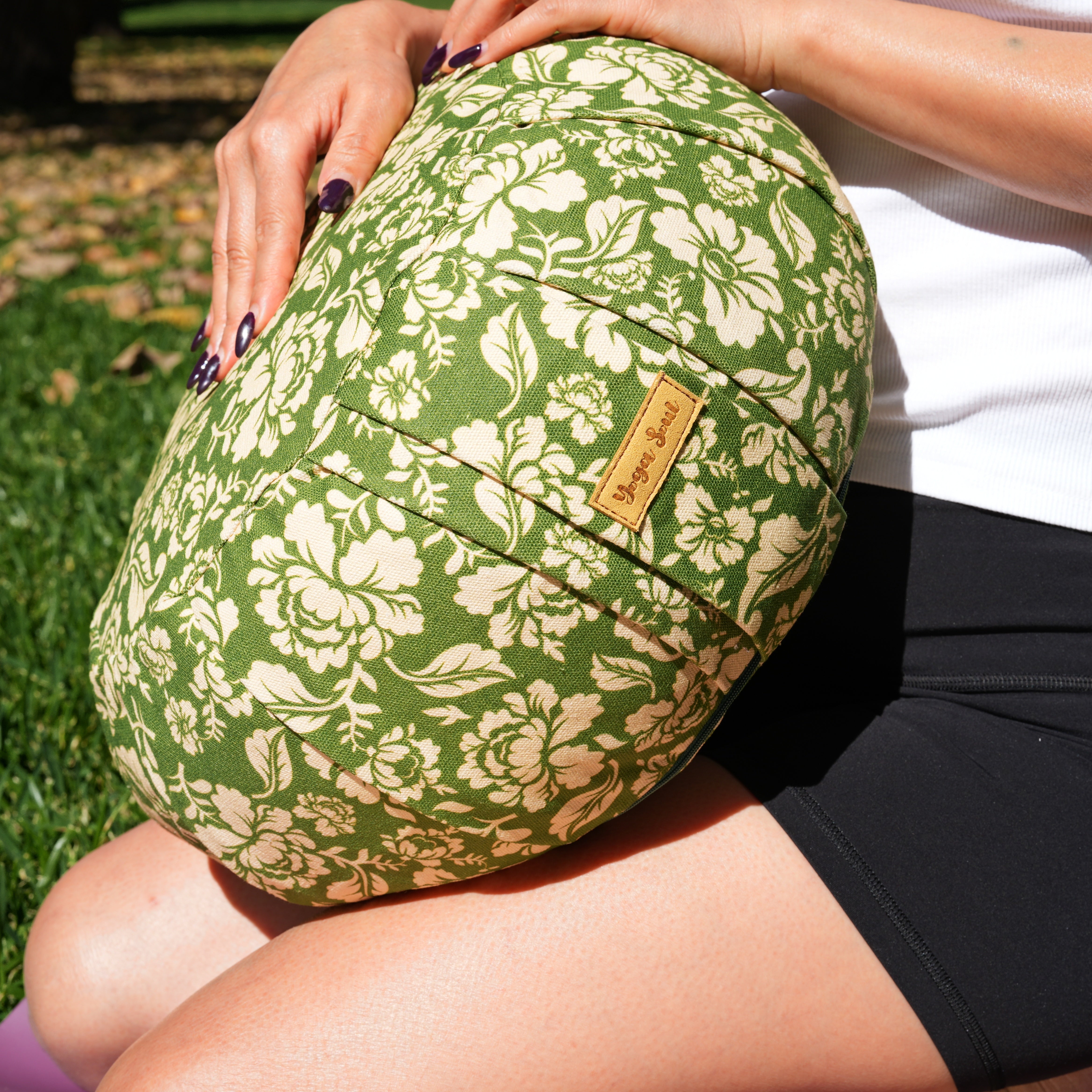 Round Zafu Meditation Cushion | Ananda Rose | Olive