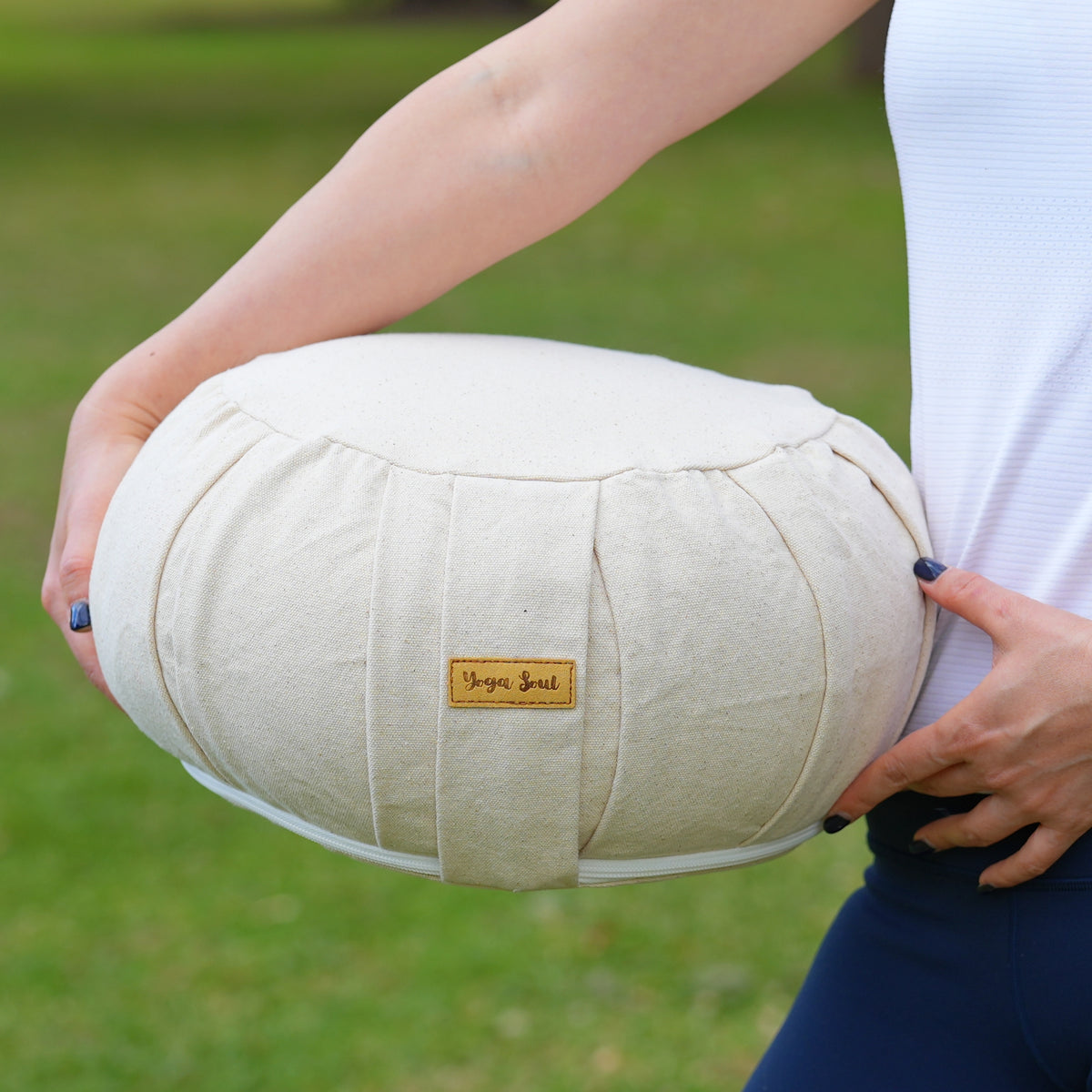 Round Zafu Meditation Cushion | Sattva Purity