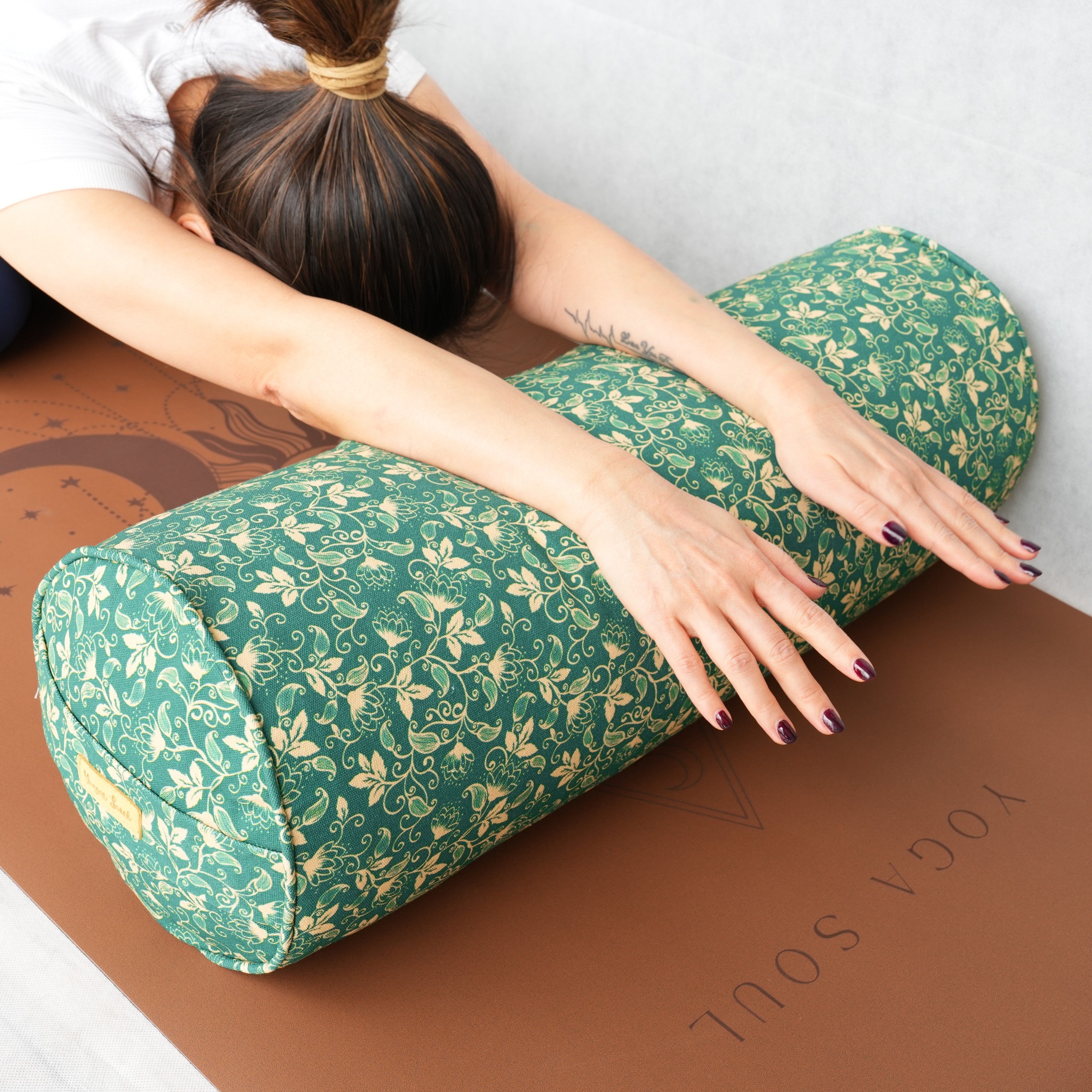 Round Yoga Bolster | Shanti Lotus| Forrest