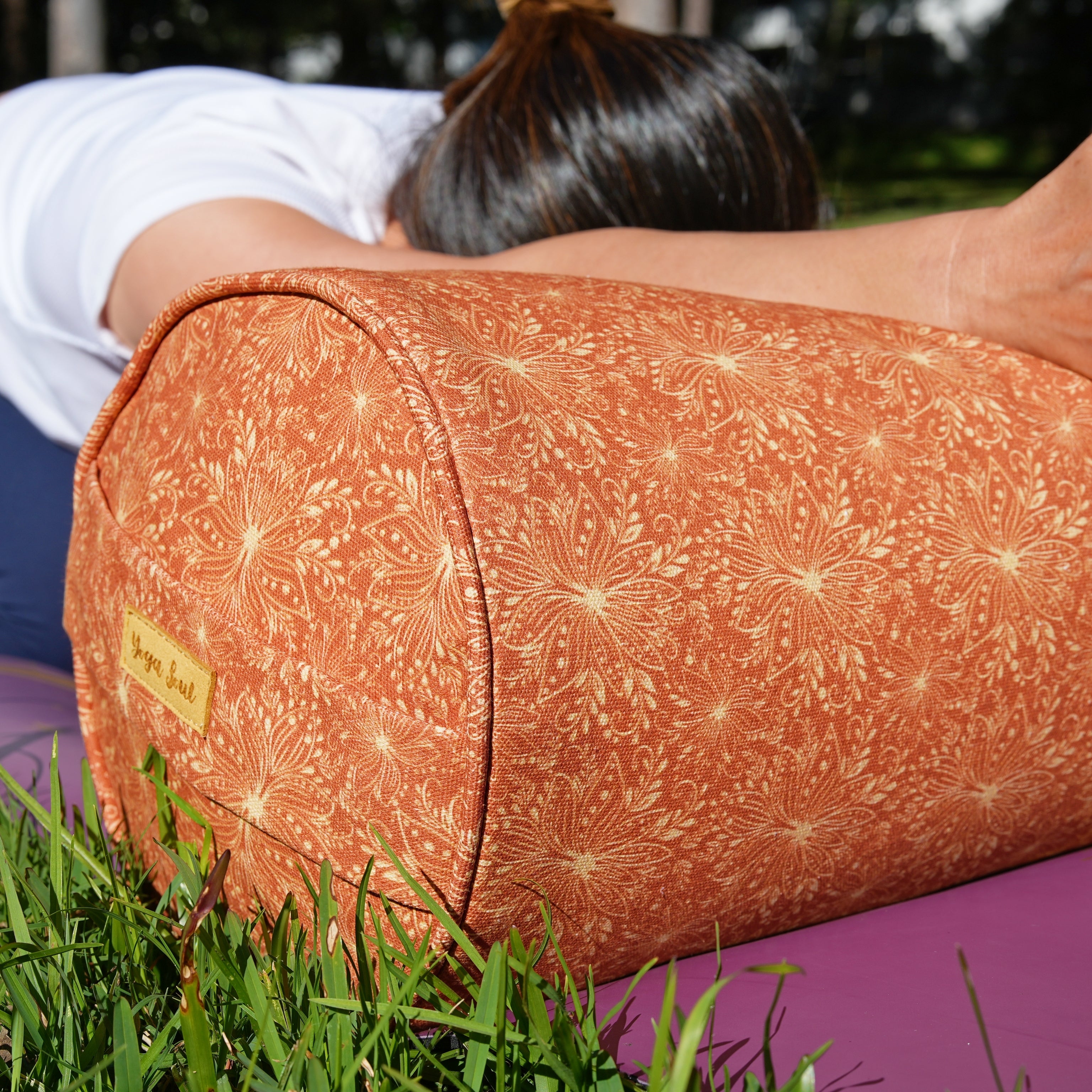 Round Yoga Bolster | Sattva Lotus | Bhumi