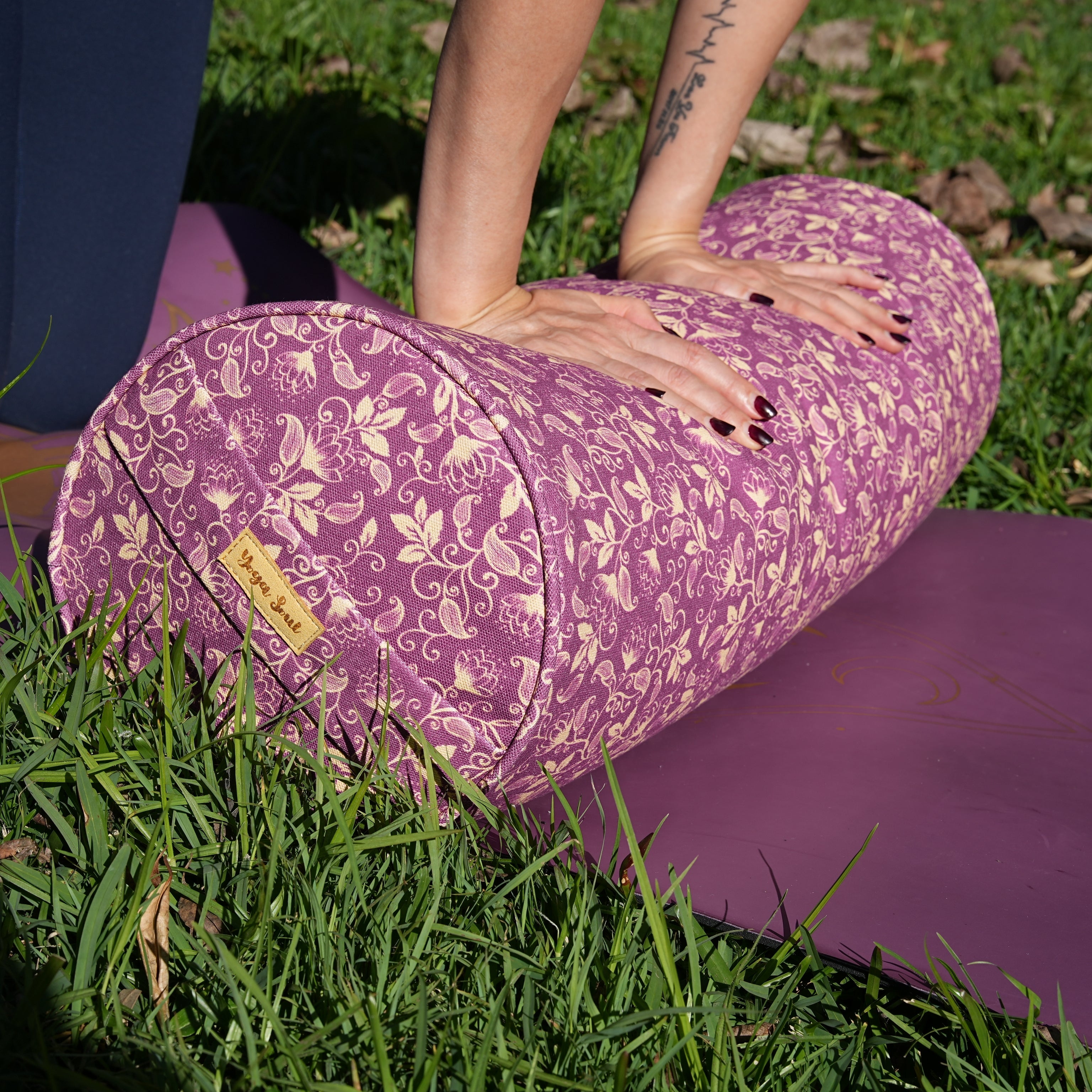 Round Yoga Bolster | Shanti Lotus| Amethyst