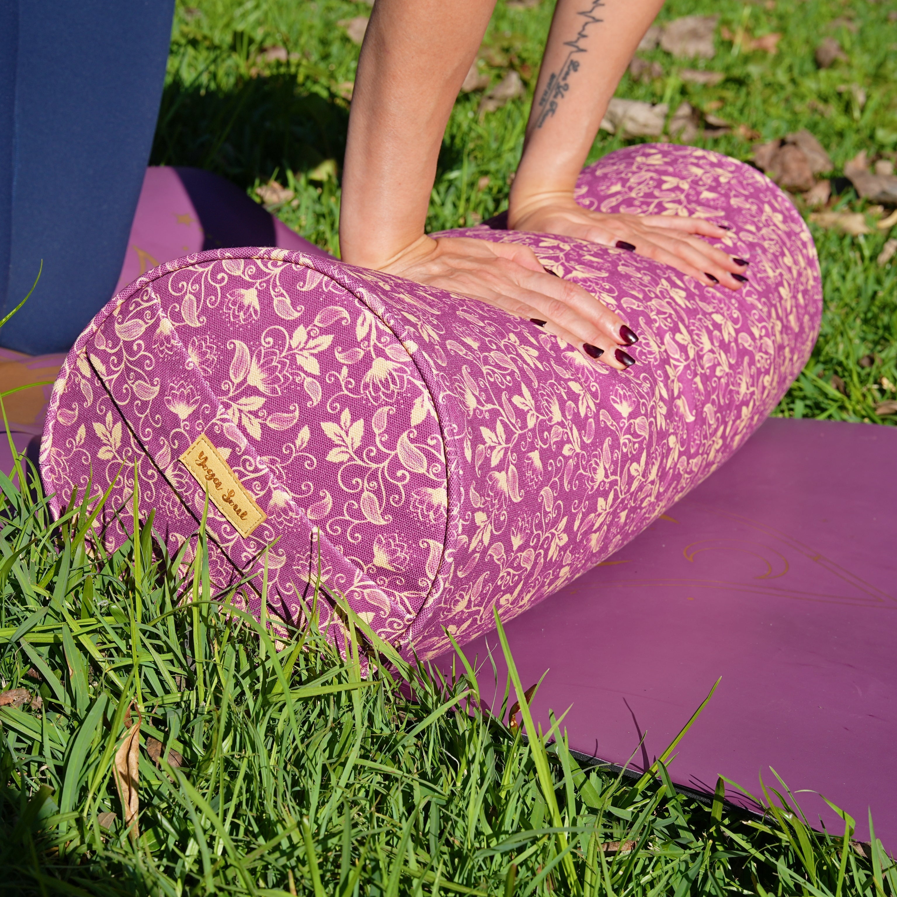 Round Yoga Bolster | Shanti Lotus| Amethyst