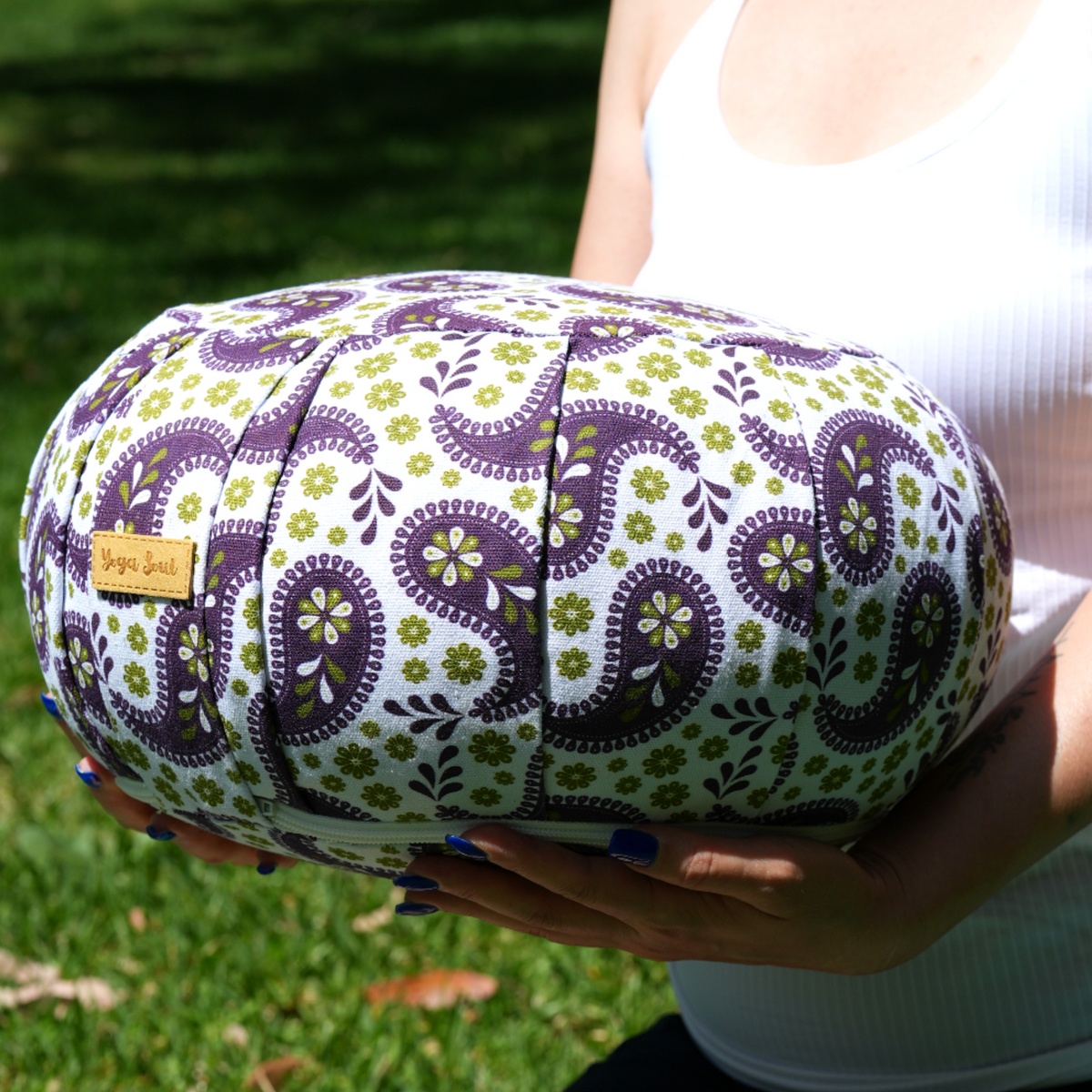 Round Zafu Meditation Cushion | Paisley | Purple