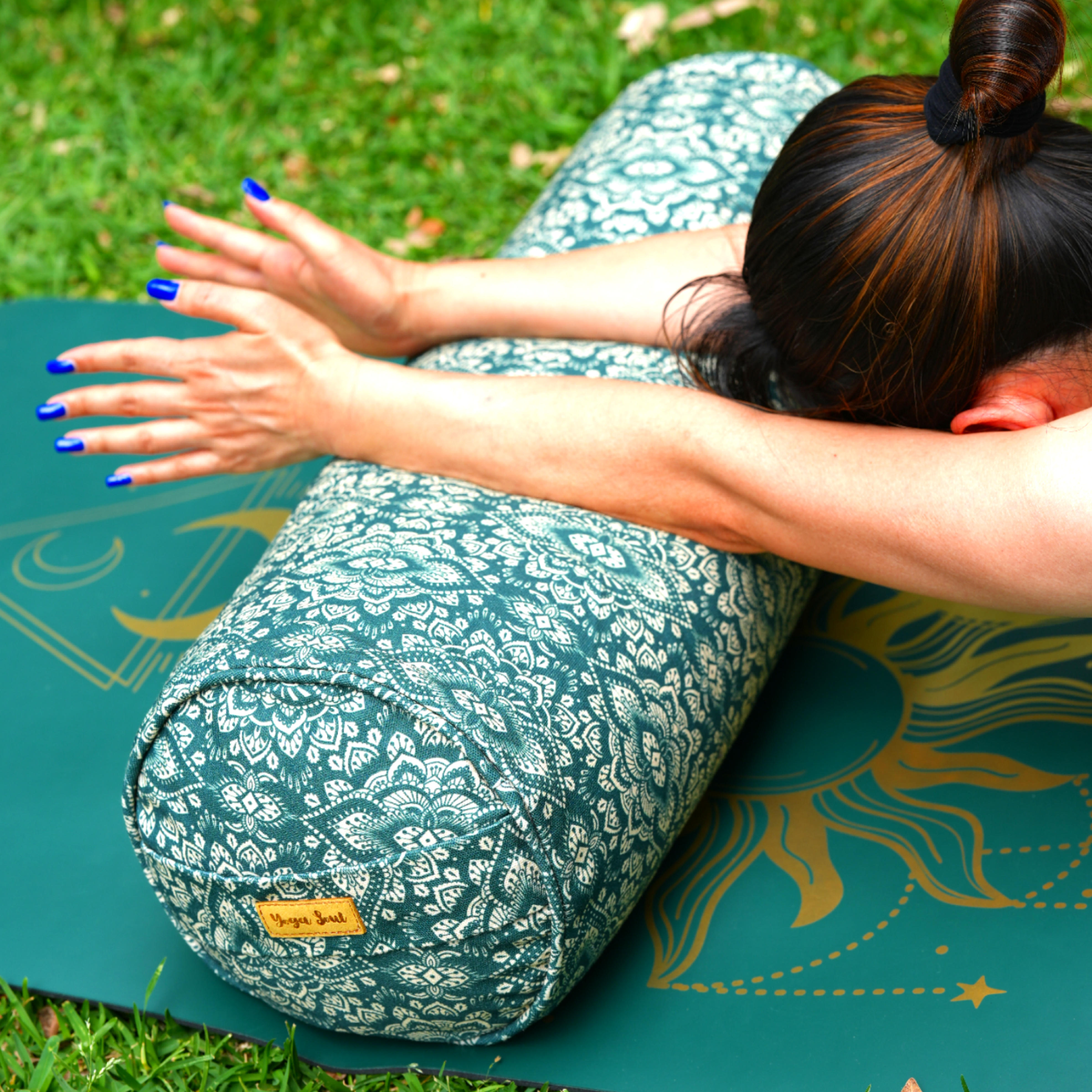 Round Yoga Bolster | Mandala | Trekking Green