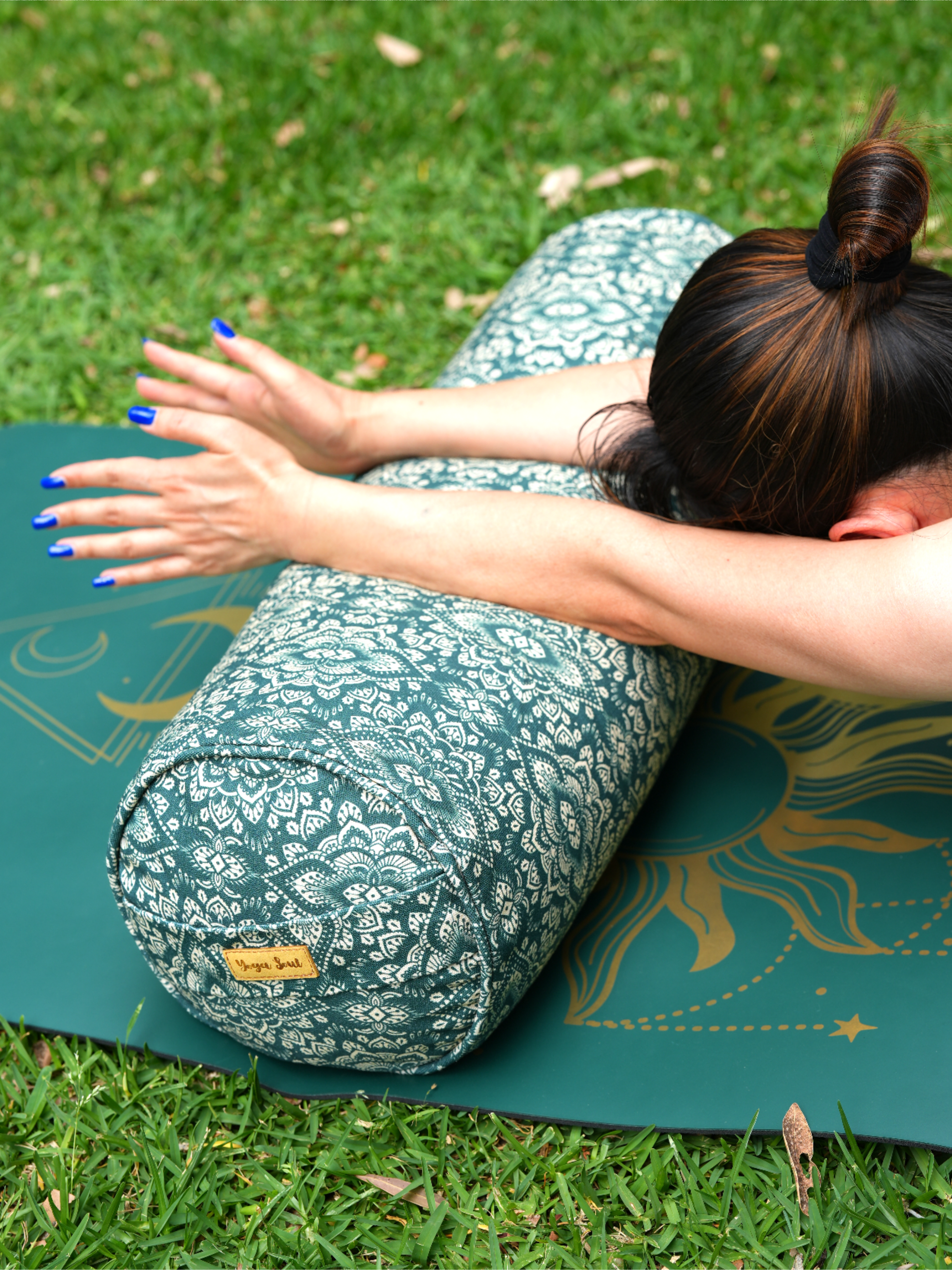 Round Yoga Bolster | Mandala | Trekking Green