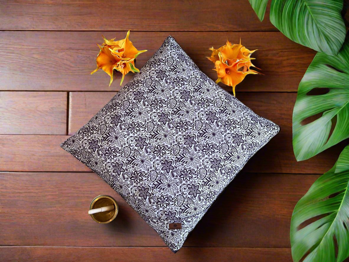 ZABUTON Meditation Cushion | Paisley Flower | Purple - Yoga Soul