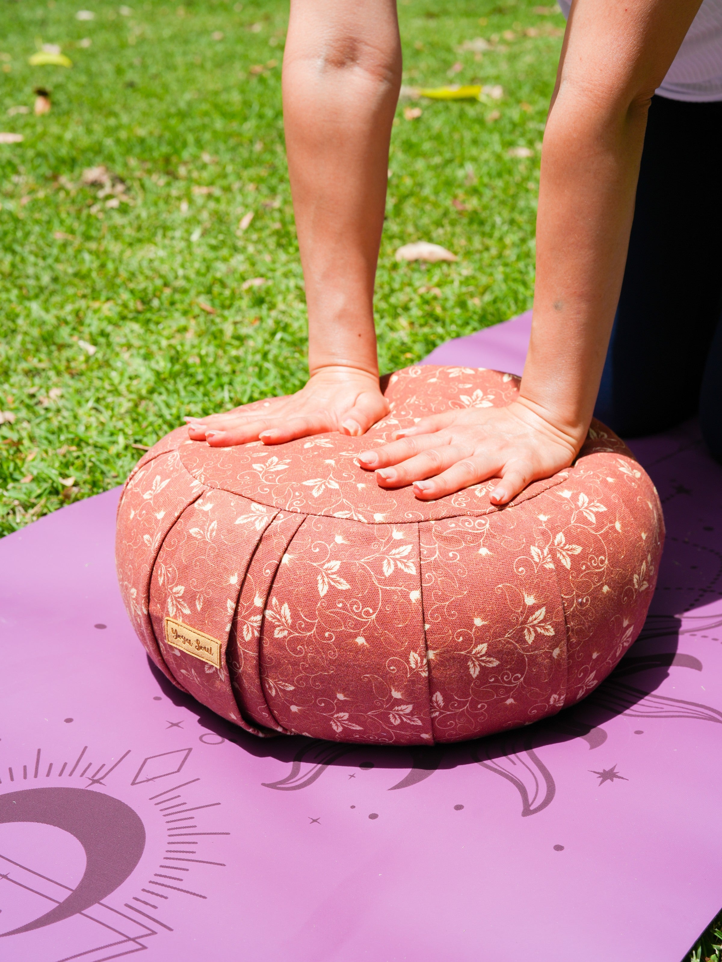 ZAFU Meditation Cushion | Lotus | Cinnamon