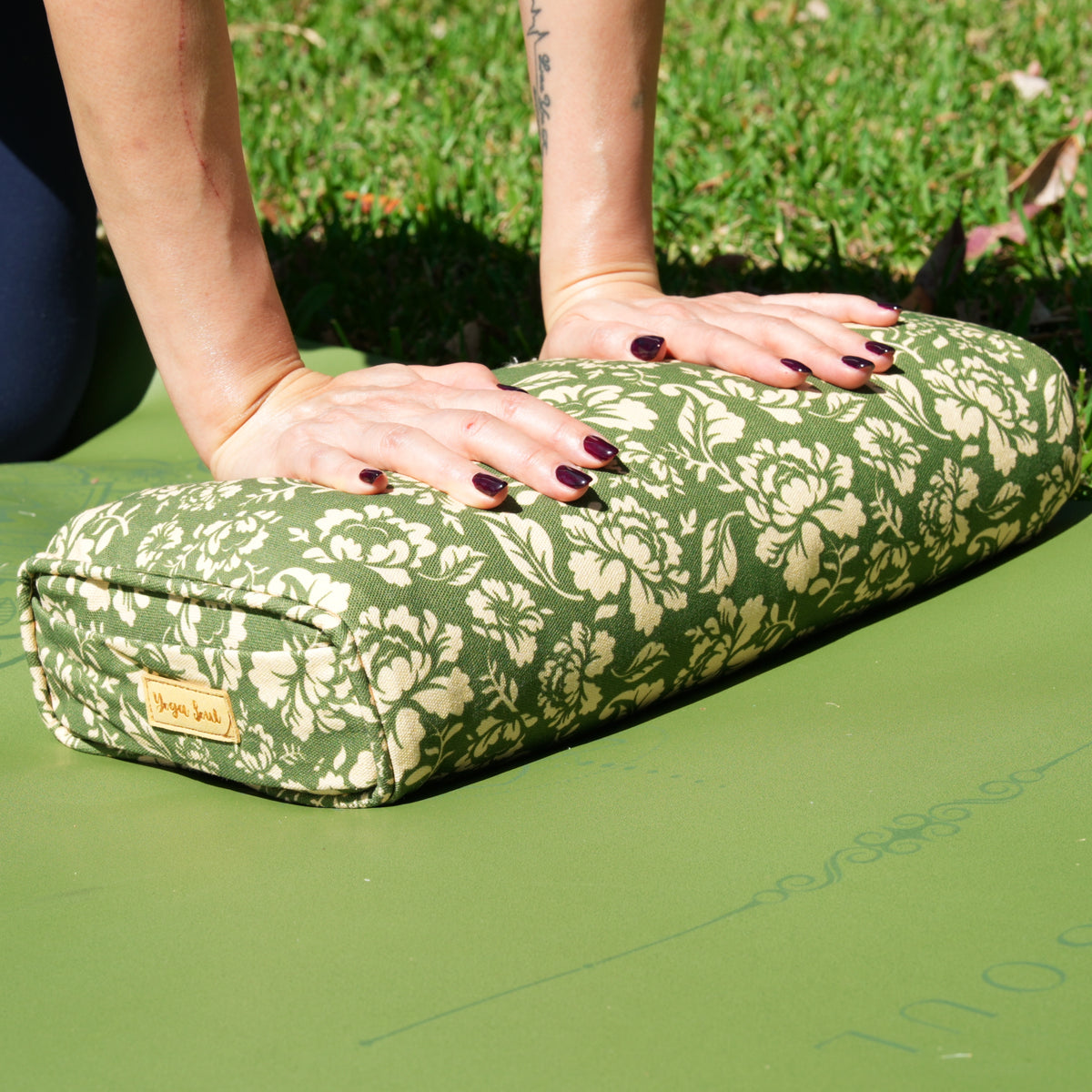 Travel Yoga Pillow | Ananda Rose | Dark Sage