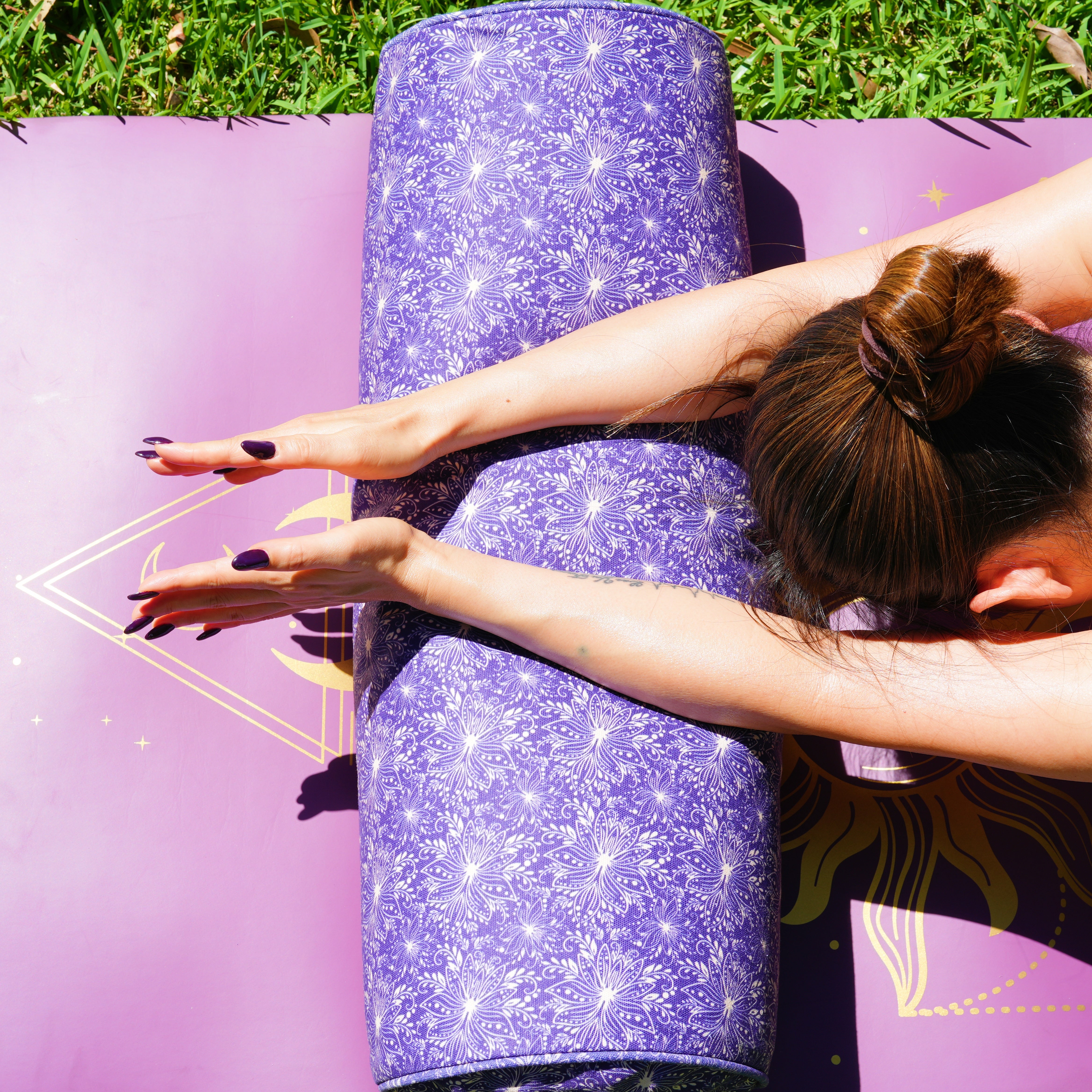 Round Yoga Bolster | Sattva Lotus | Midnight