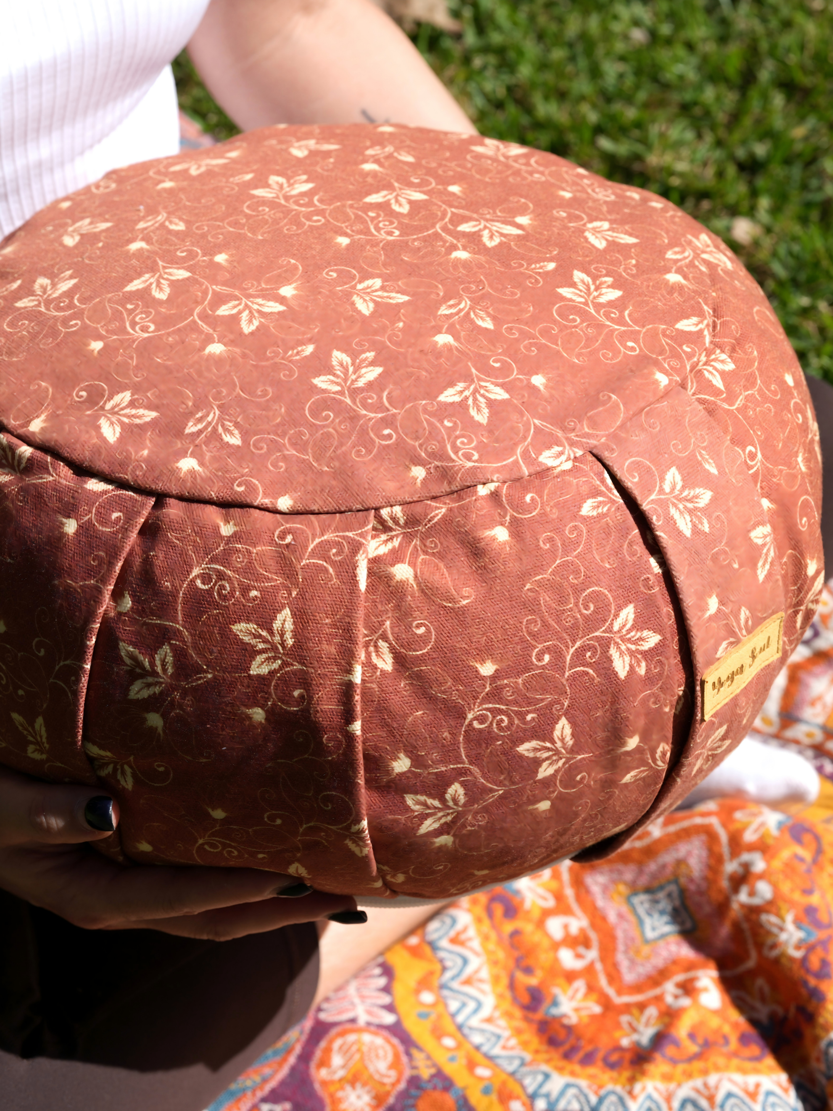 ZAFU Meditation Cushion | Water Lily | Cinnamon