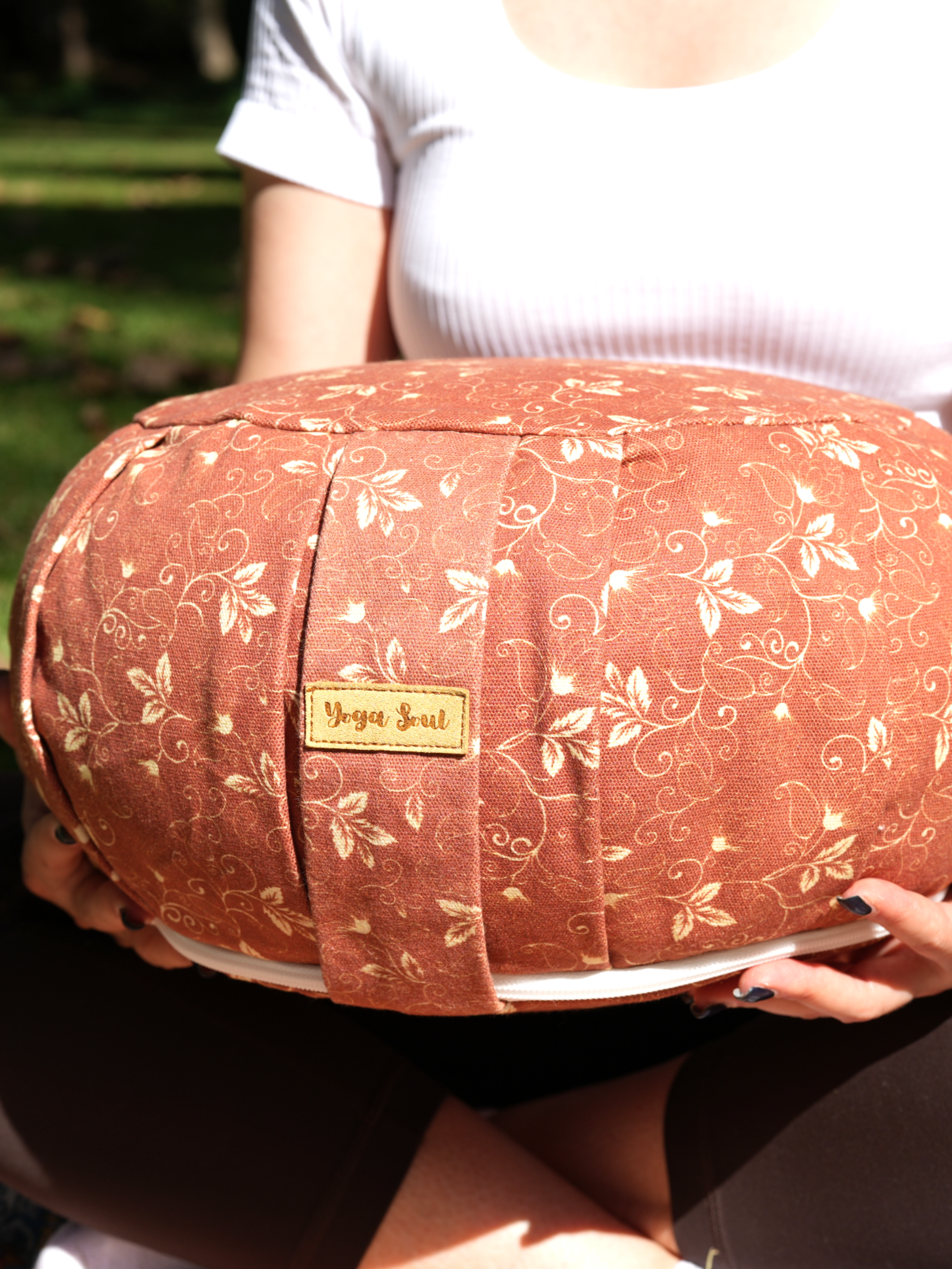 ZAFU Meditation Cushion | Water Lily | Cinnamon