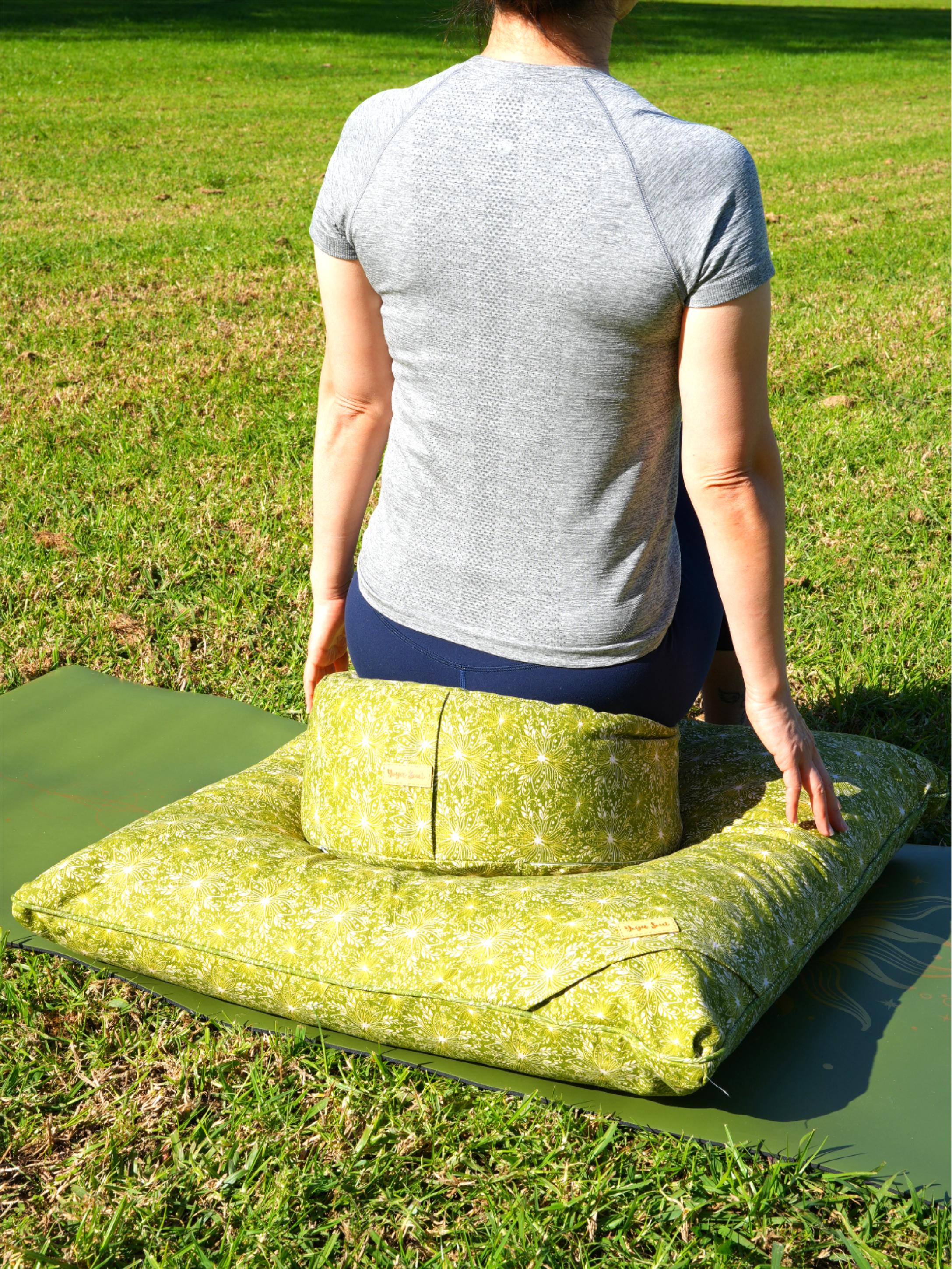 ZABUTON Meditation Cushion | Lotus | Olive Green