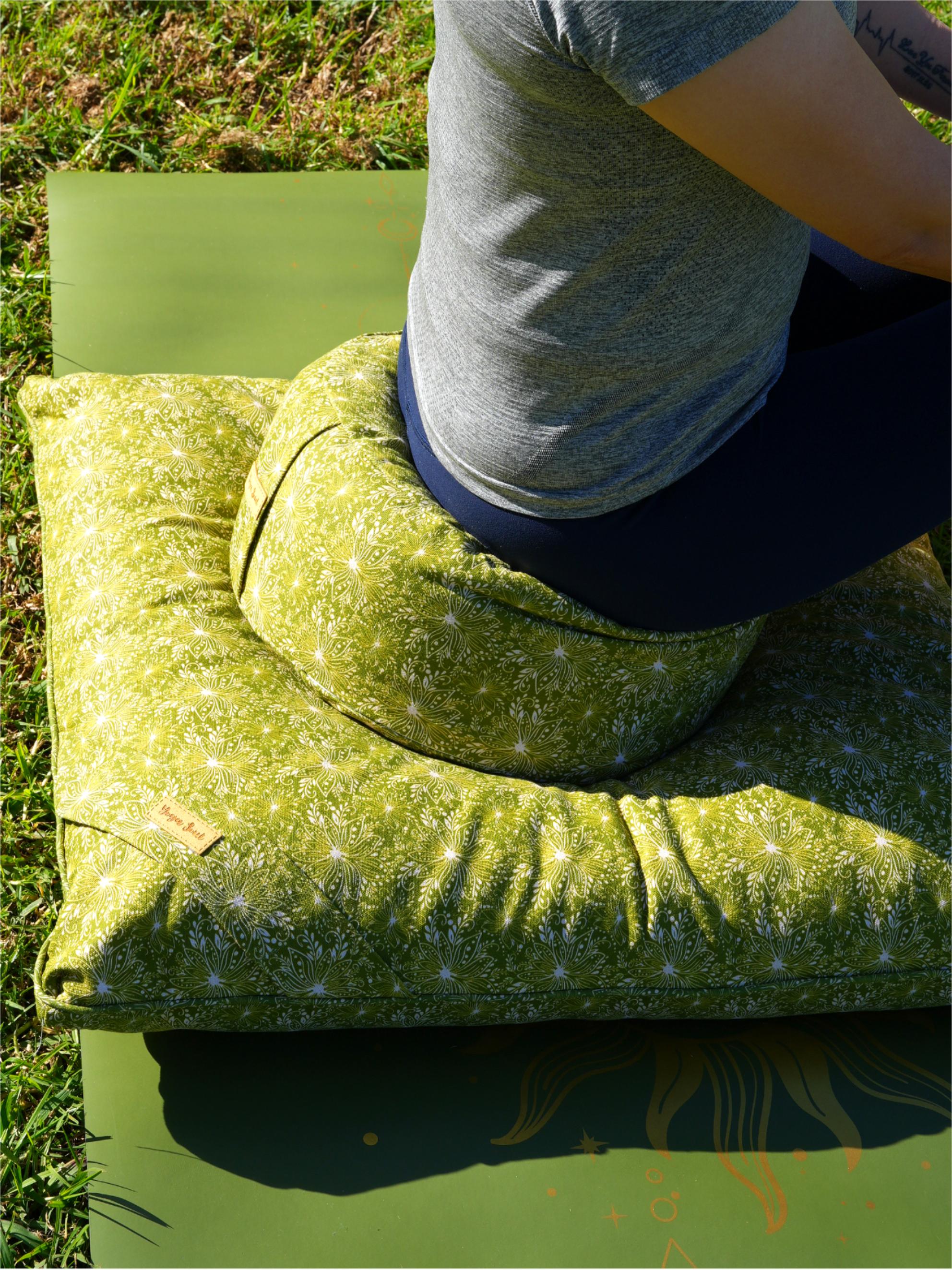 ZABUTON Meditation Cushion | Lotus | Olive Green