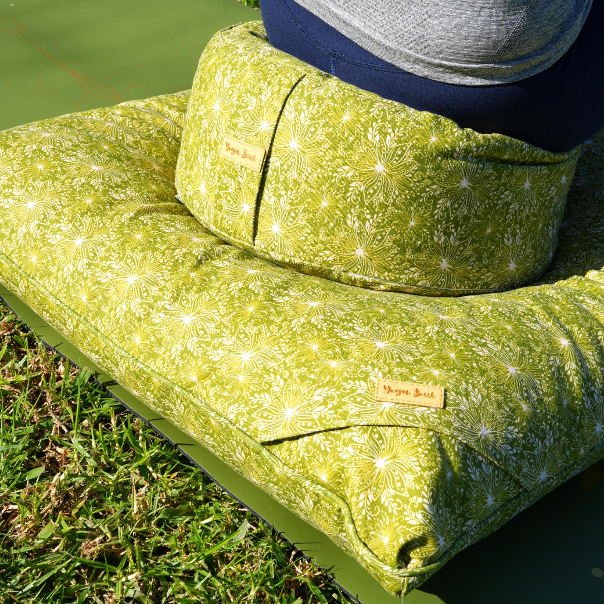 ZABUTON Meditation Cushion | Lotus | Olive Green