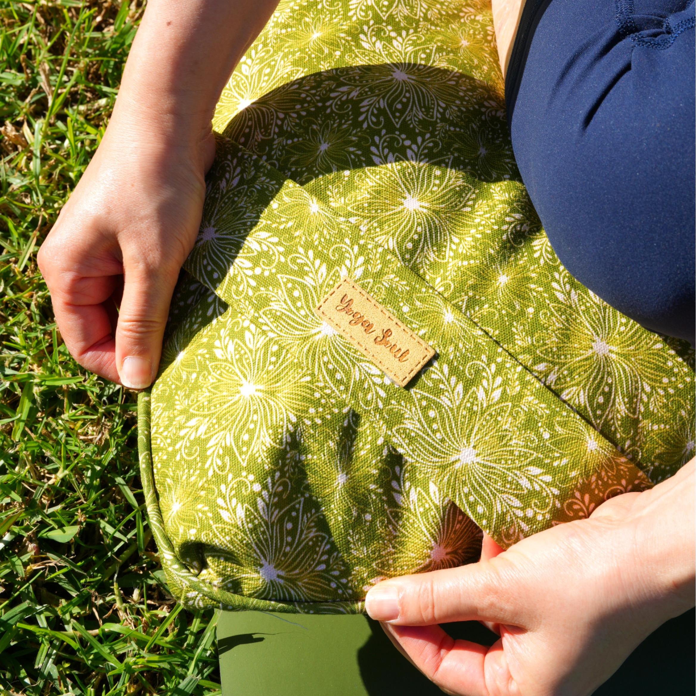 ZABUTON Meditation Cushion | Lotus | Olive Green
