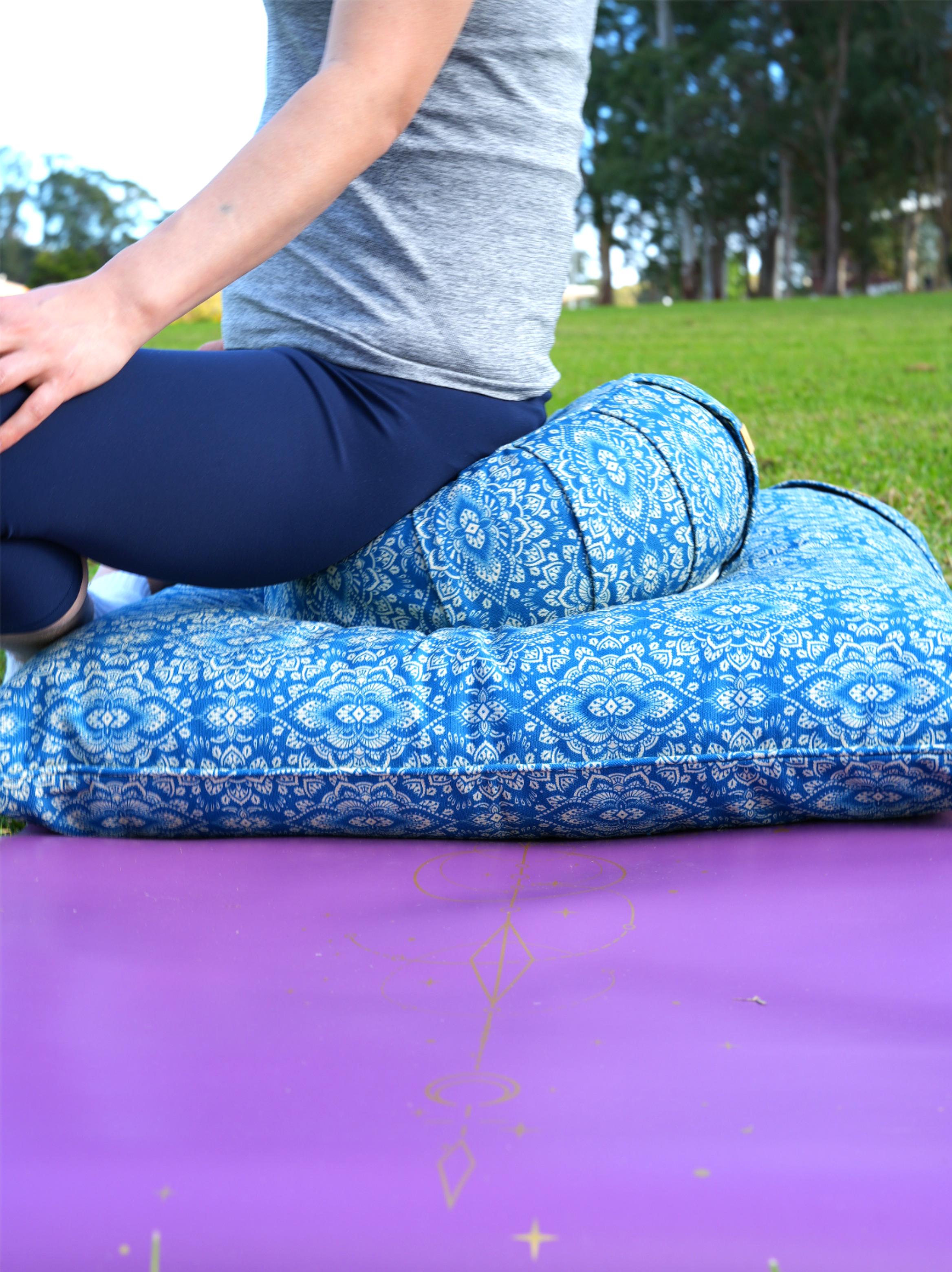 ZABUTON Meditation Cushion | Mandala | Indigo Blue
