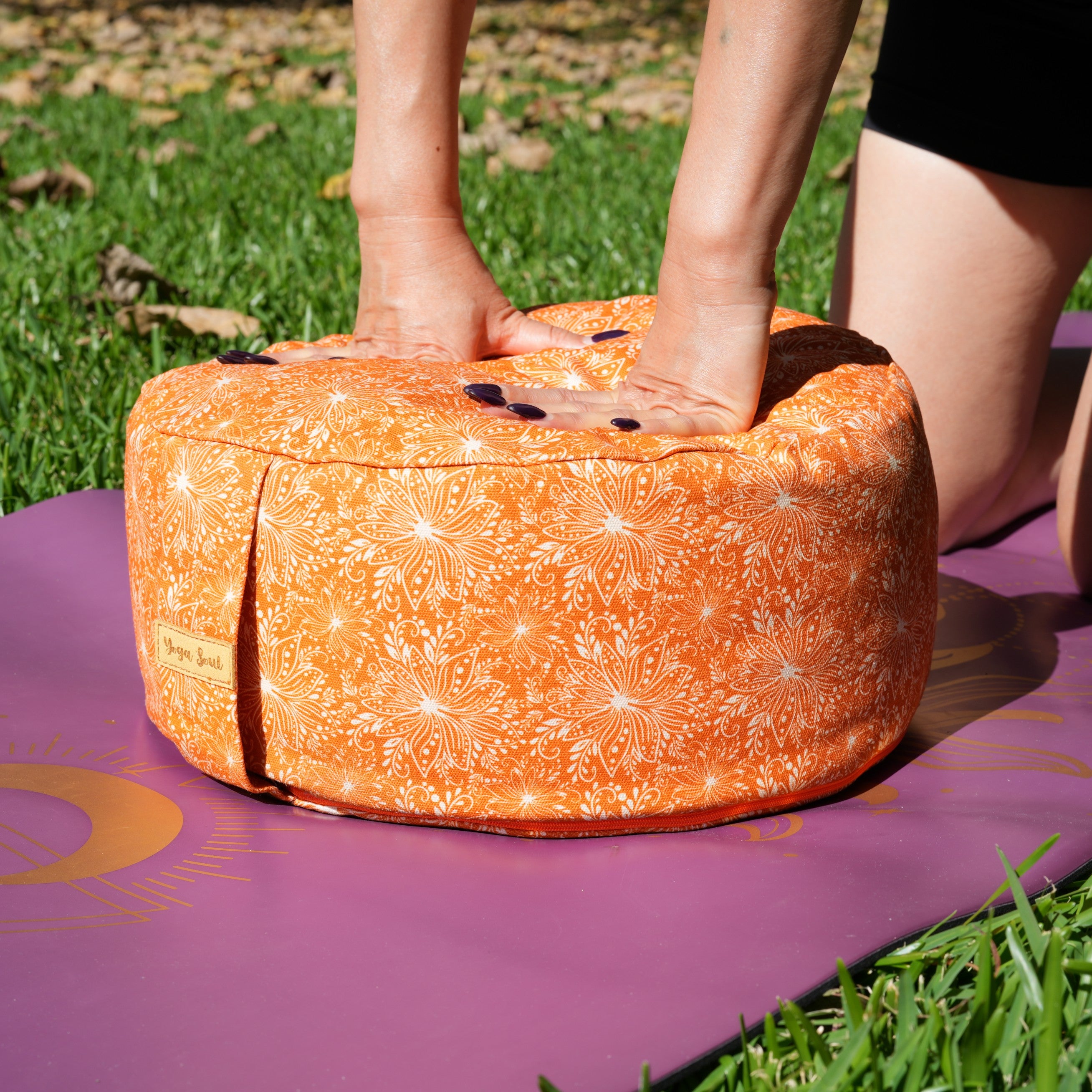 RONDO Meditation Cushion | Sattva Lotus | Earth