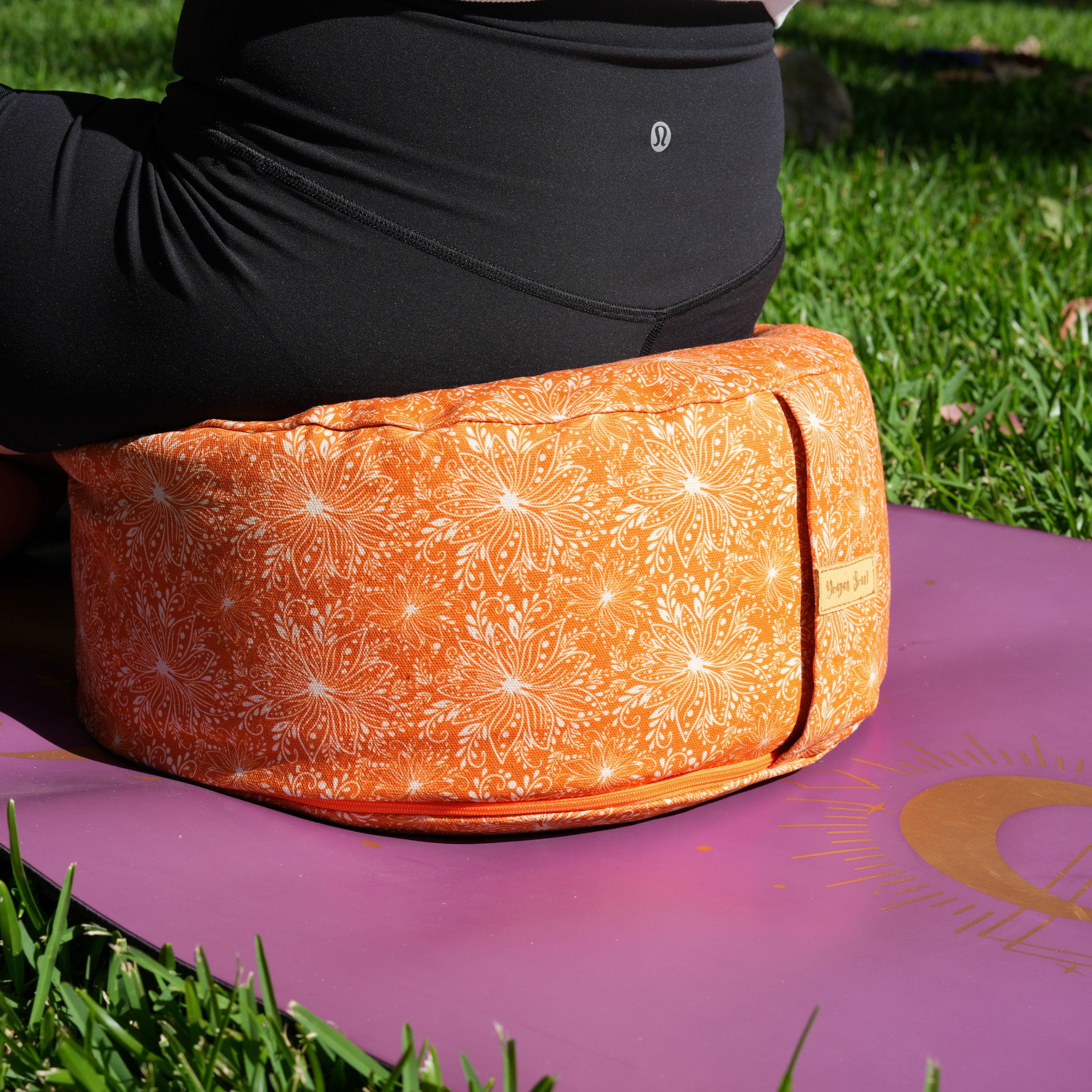 RONDO Meditation Cushion | Sattva Lotus | Earth