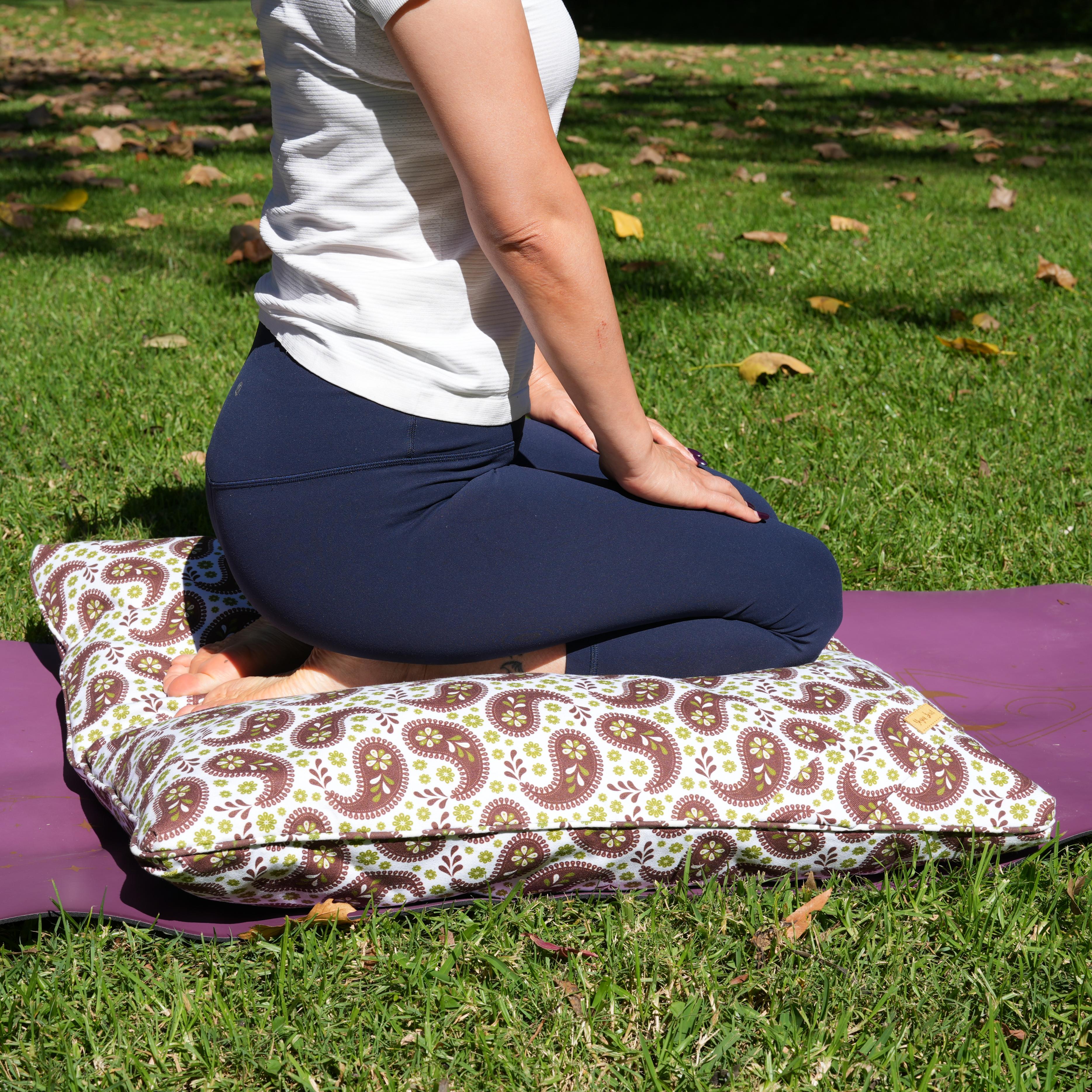 ZABUTON Meditation Cushion | Paisley | Chocolate