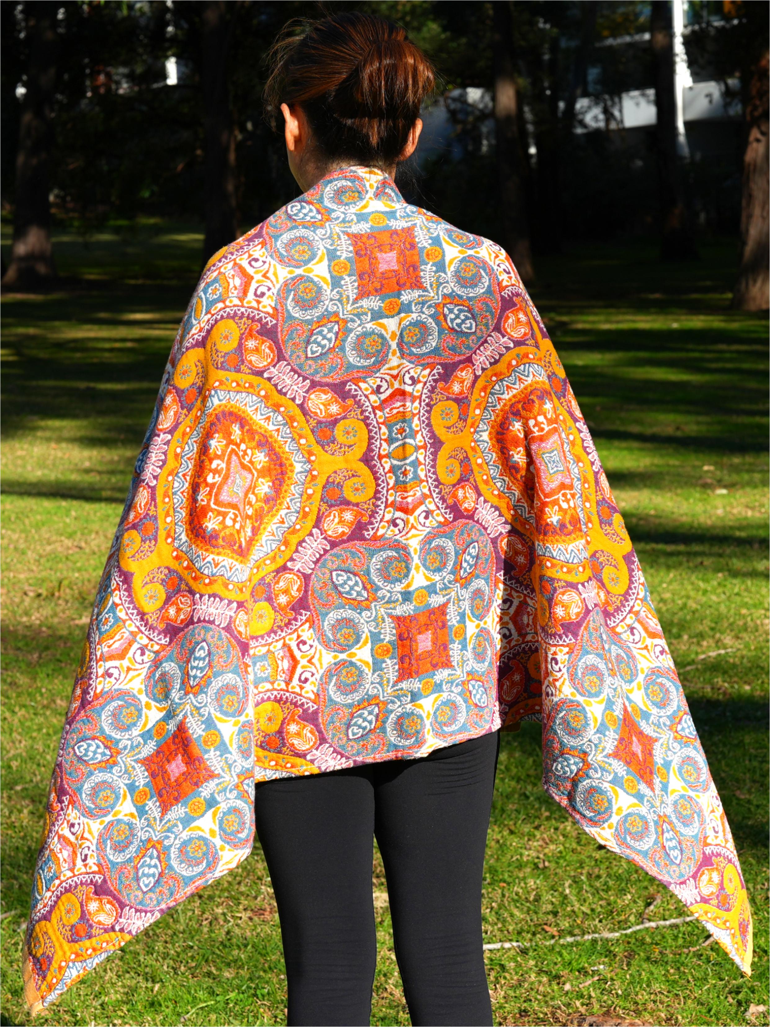 Travel Yoga Blanket | Paisley