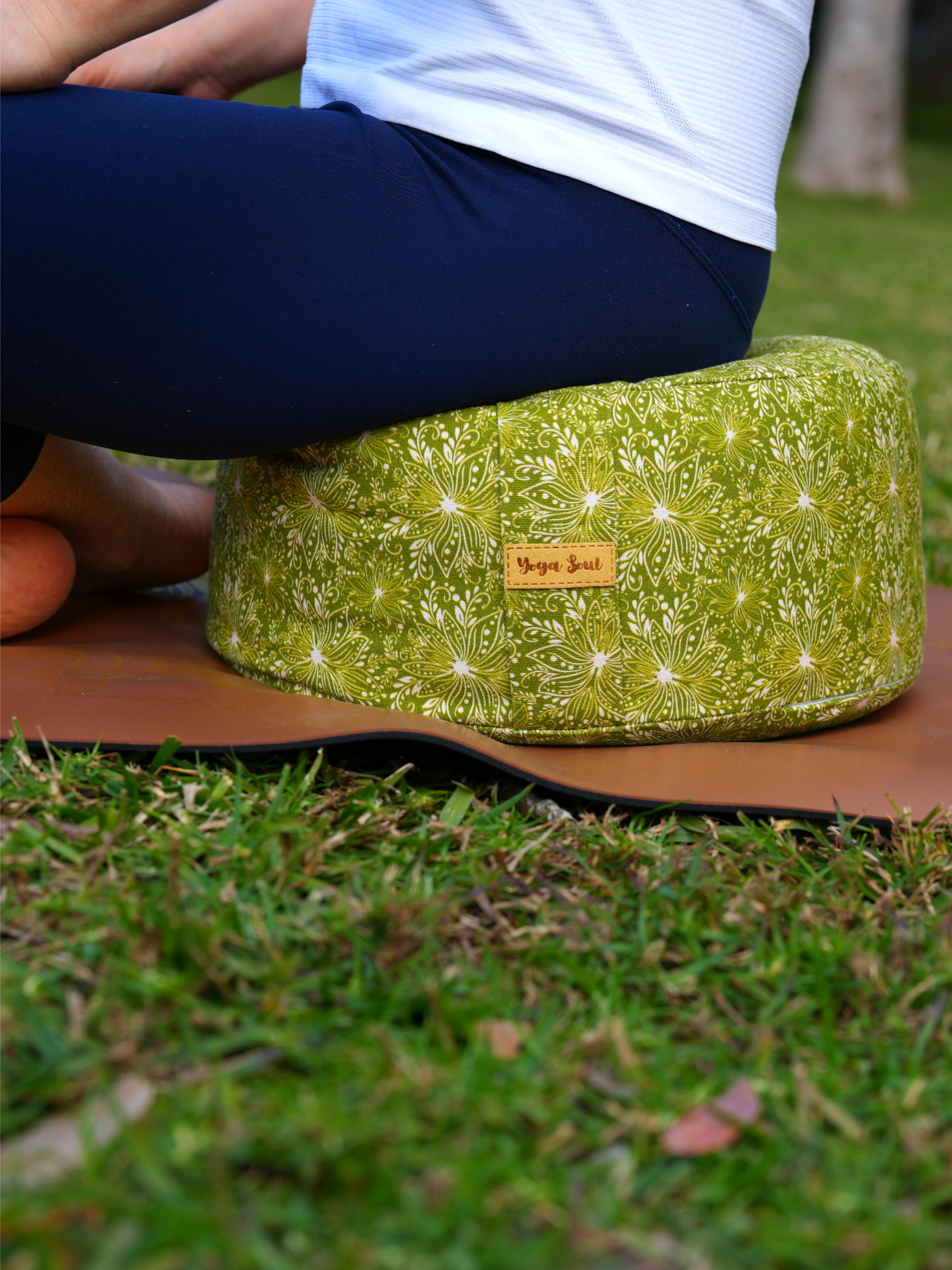 RONDO Meditation Cushion | Lotus | Olive Green