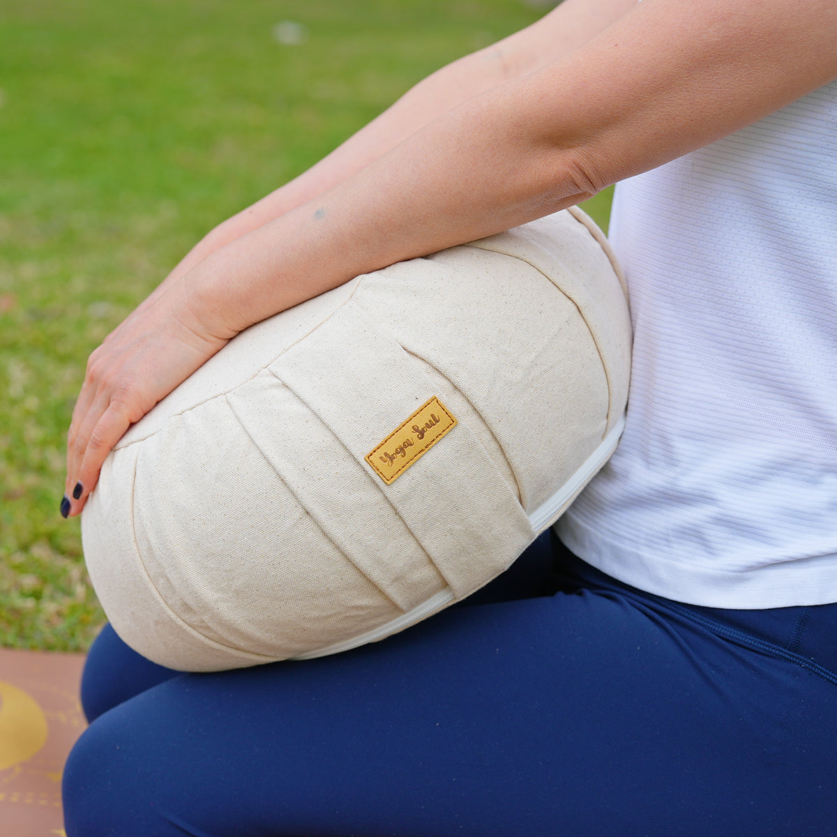 Round Zafu Meditation Cushion | Sattva Purity