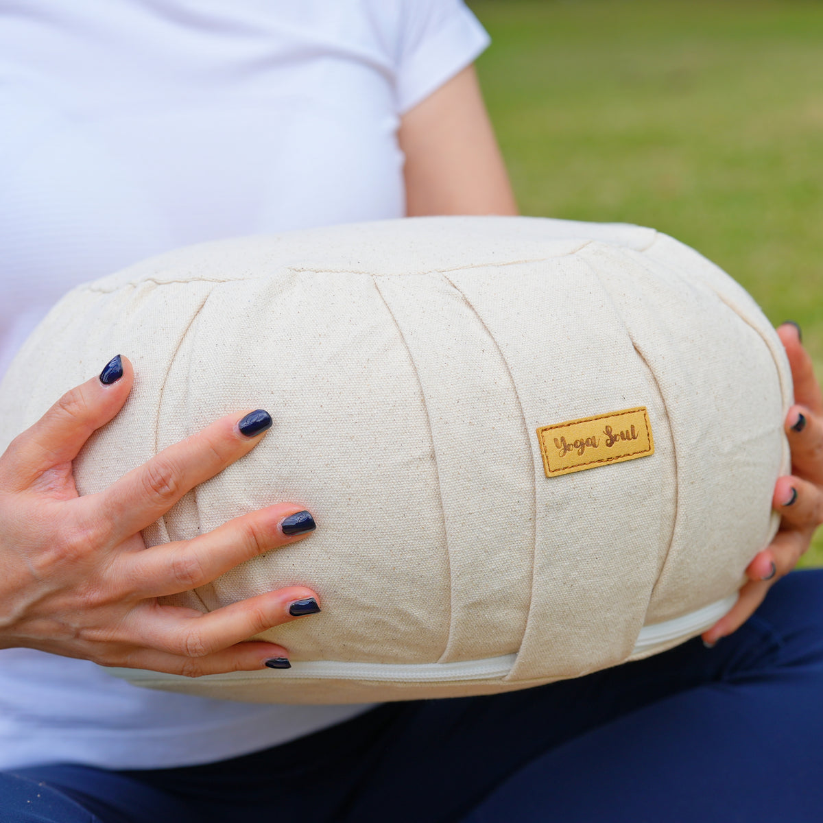 Round Zafu Meditation Cushion | Sattva Purity