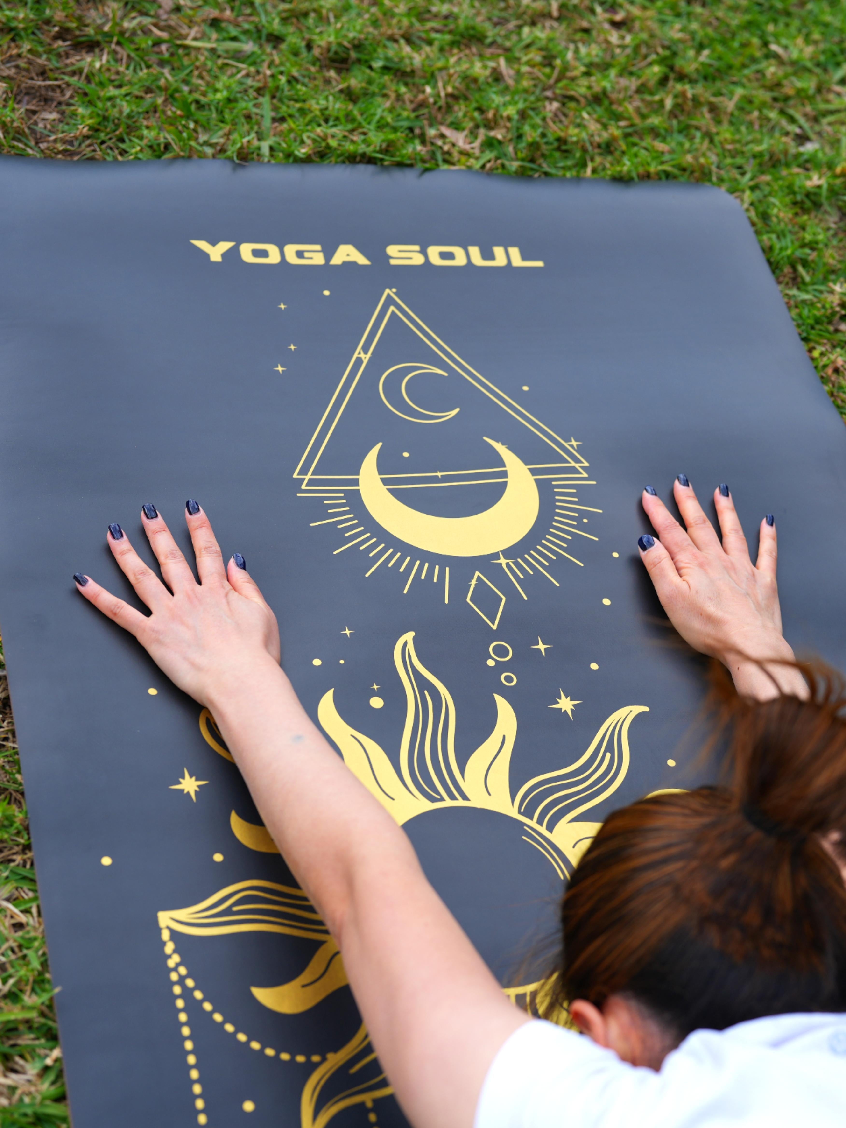 PowerPro Yoga Mat | Black + Strap