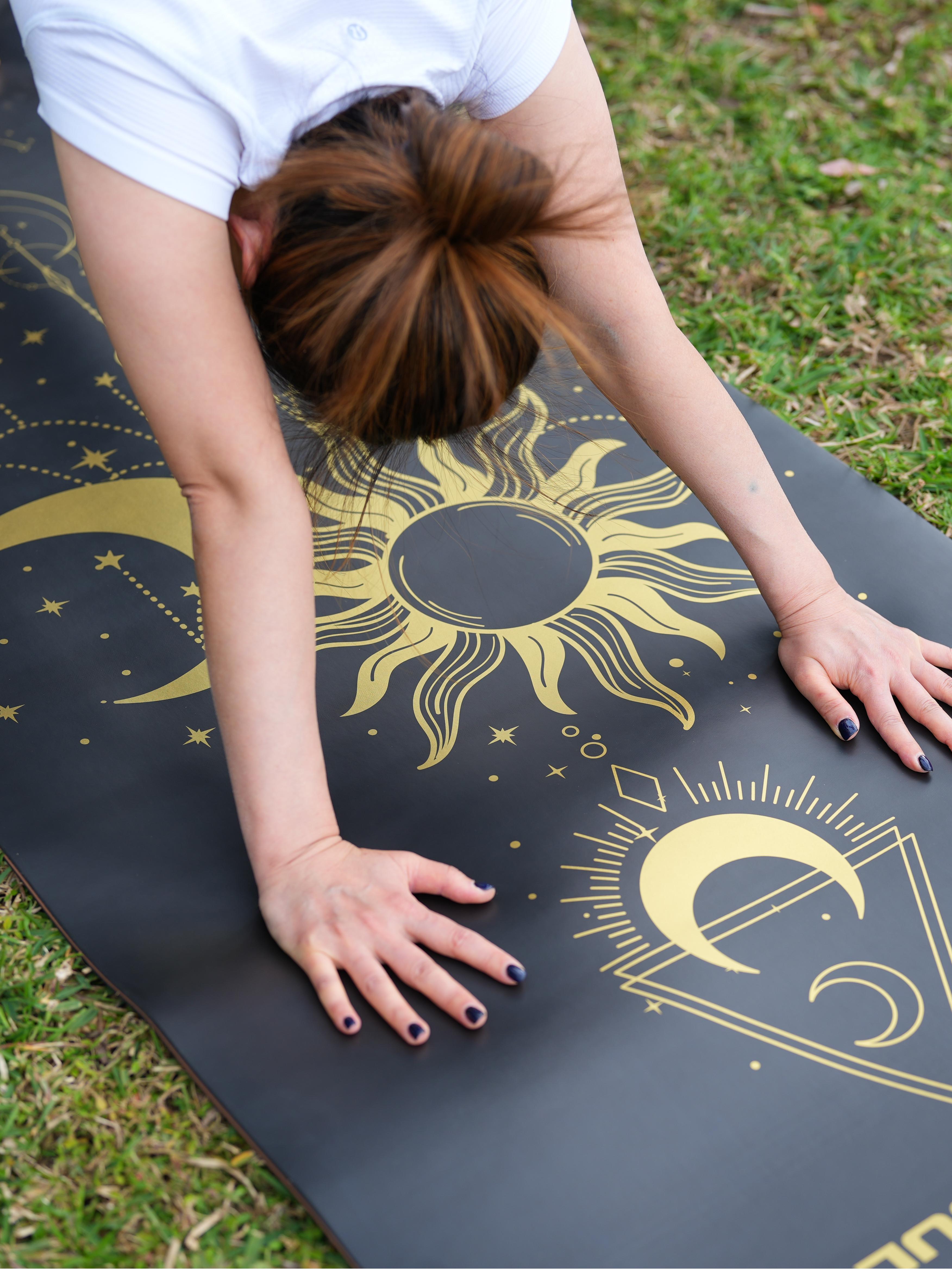PowerPro Yoga Mat | Black + Strap