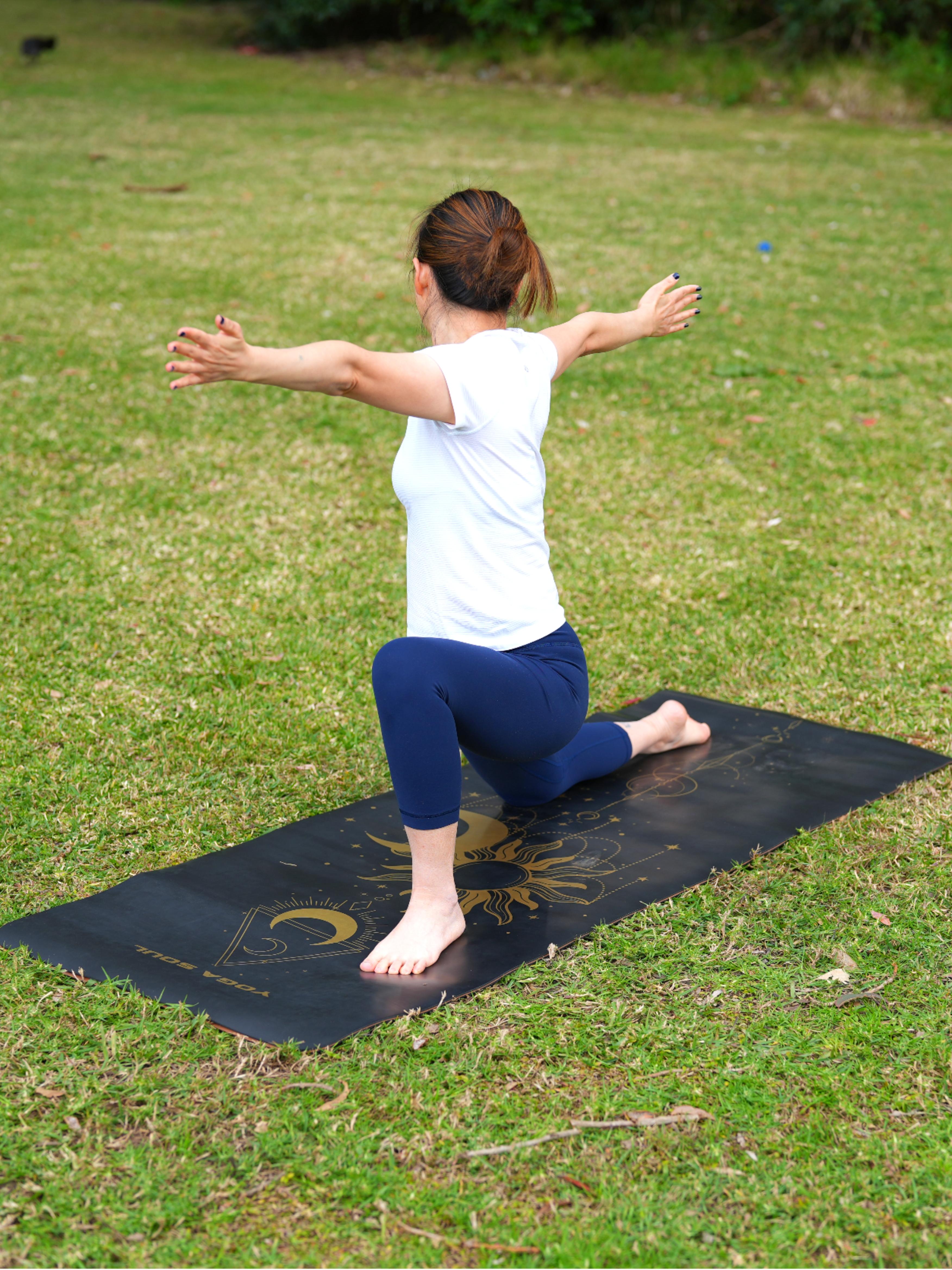 PowerPro Yoga Mat | Black + Strap