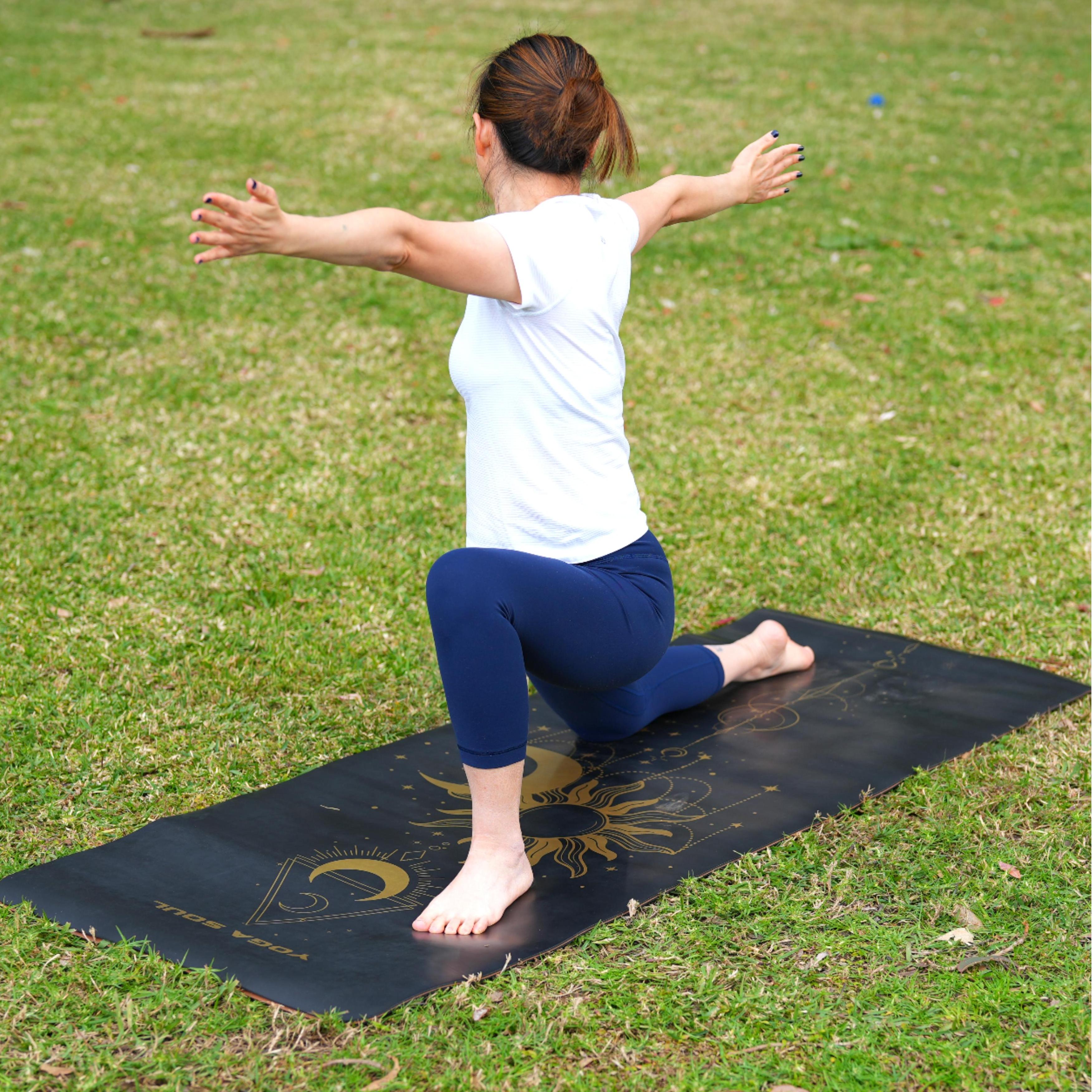 PowerPro Yoga Mat | Black + Strap