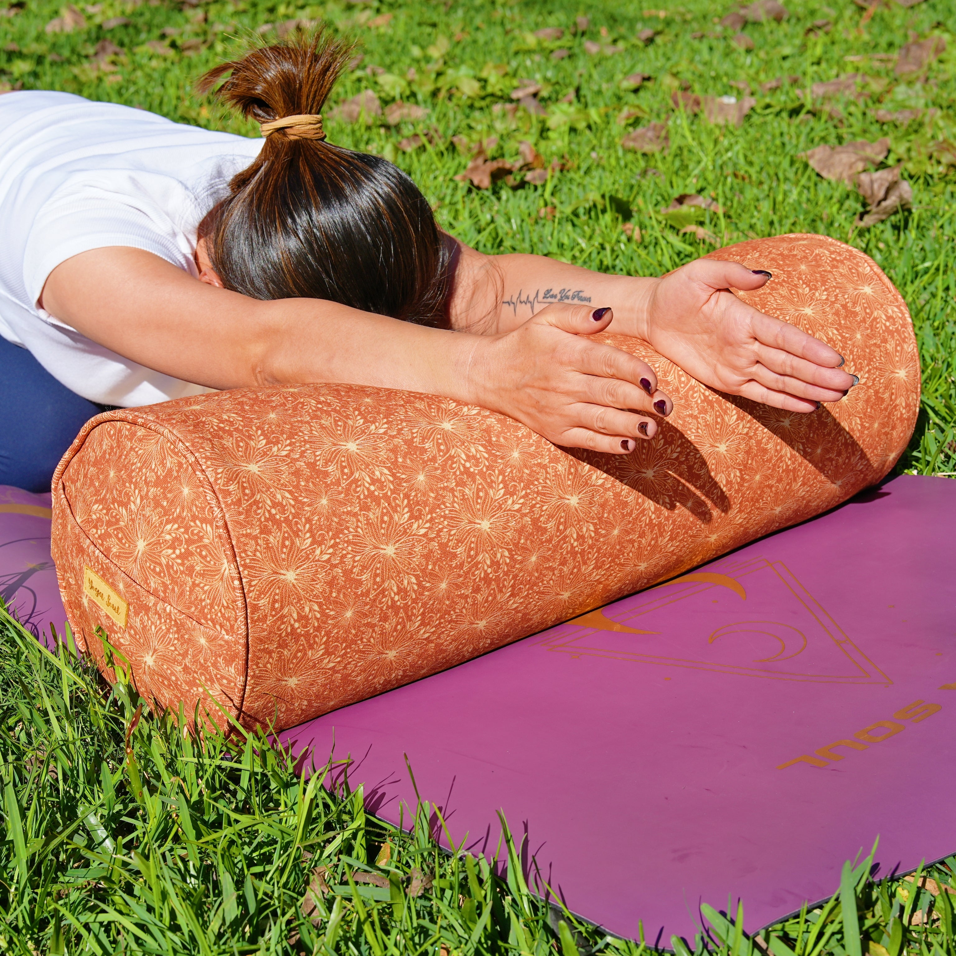 Round Yoga Bolster | Sattva Lotus | Bhumi