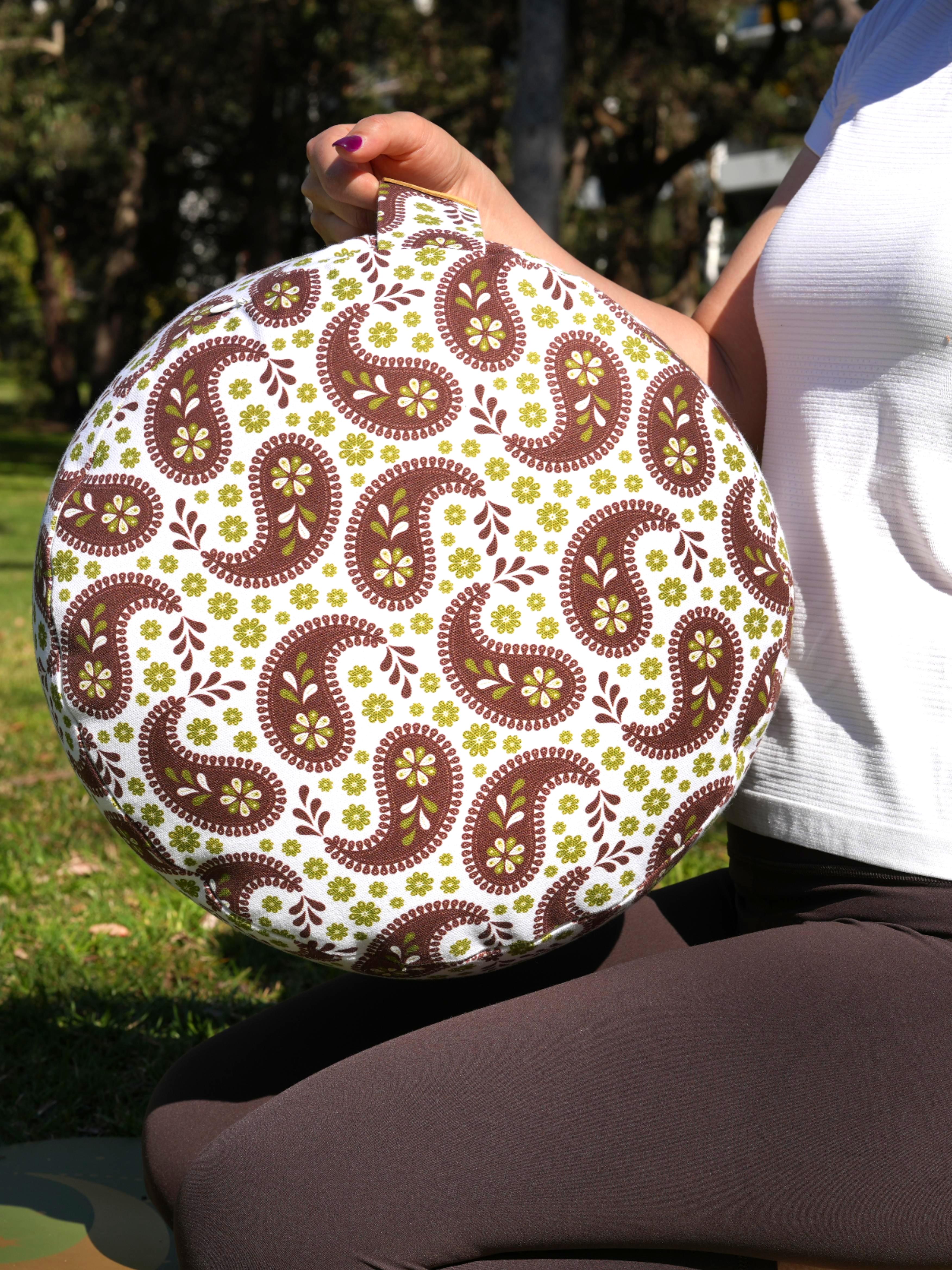 RONDO Meditation Cushion | Paisley | Chocolate