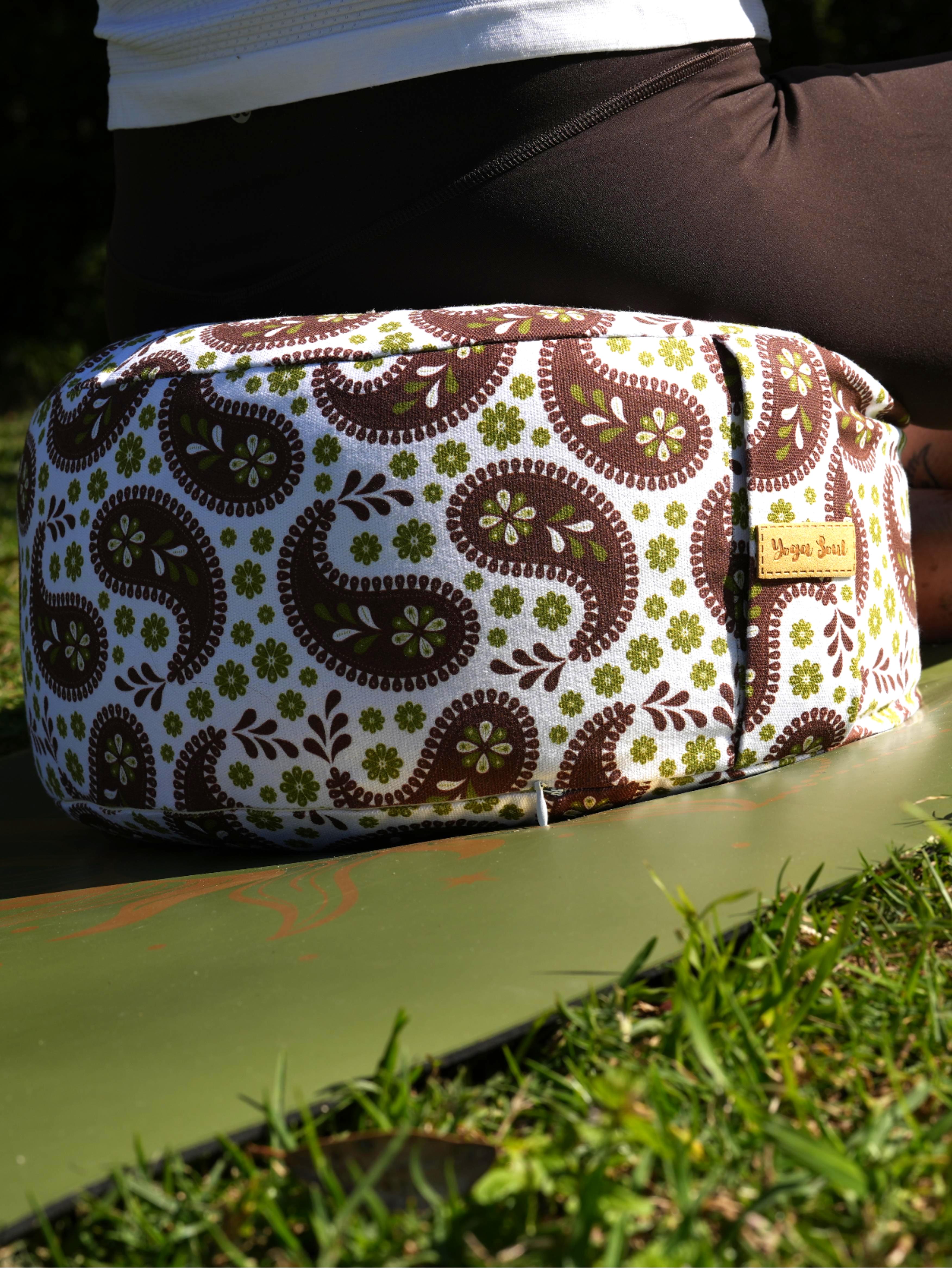 RONDO Meditation Cushion | Paisley | Chocolate