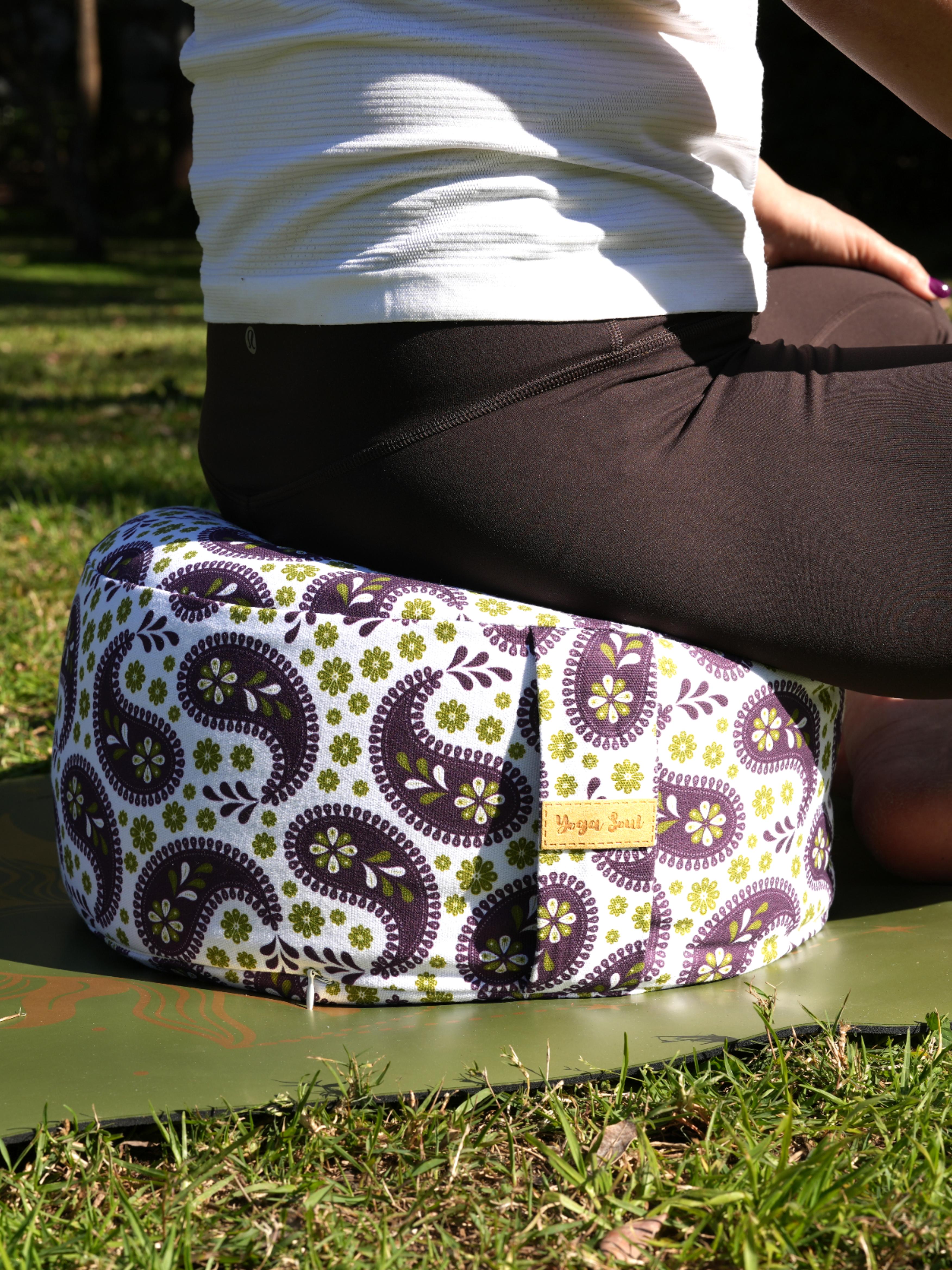 RONDO Meditation Cushion | Paisley | Purple