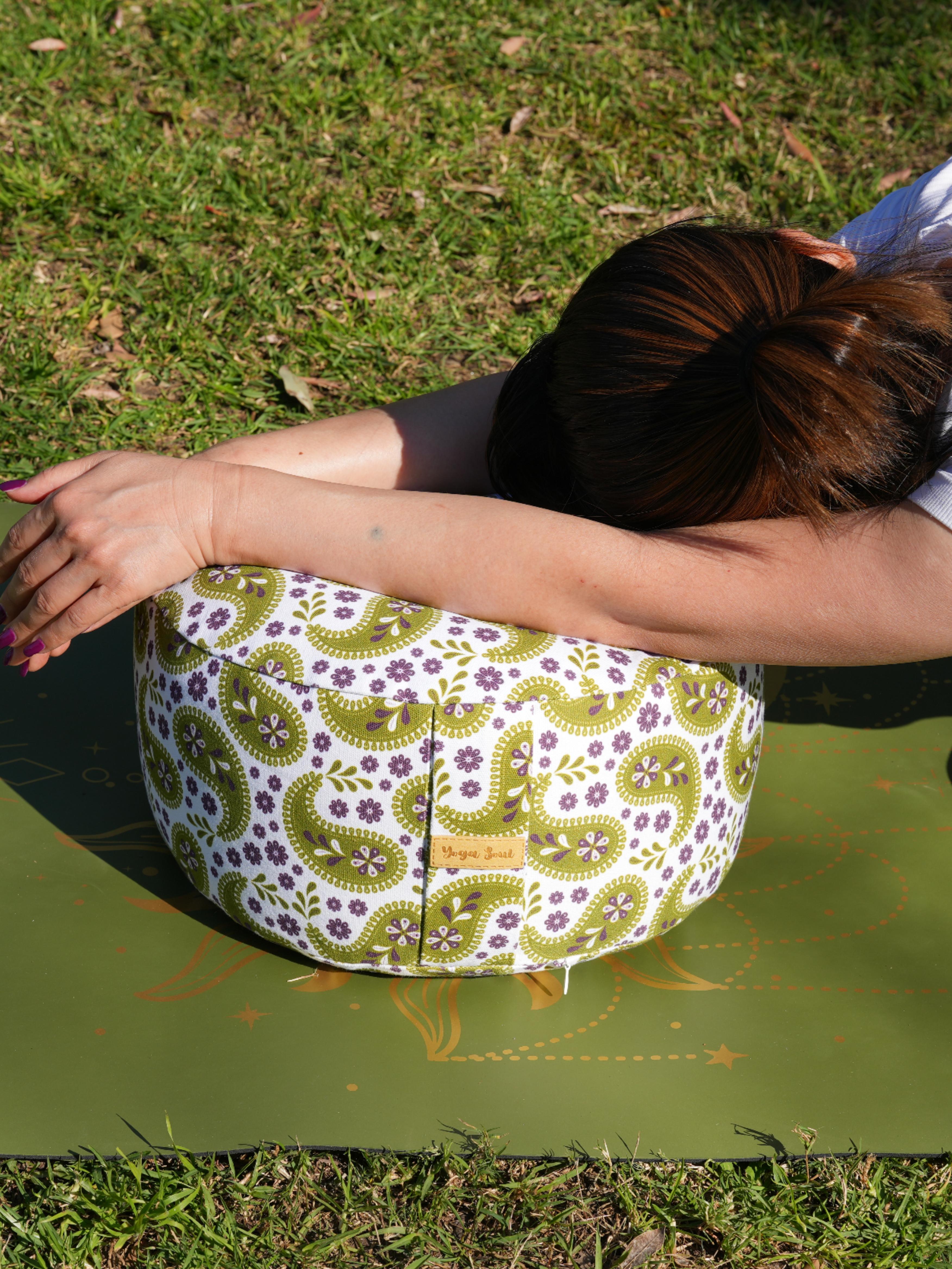 RONDO Meditation Cushion | Paisley | Olive Green