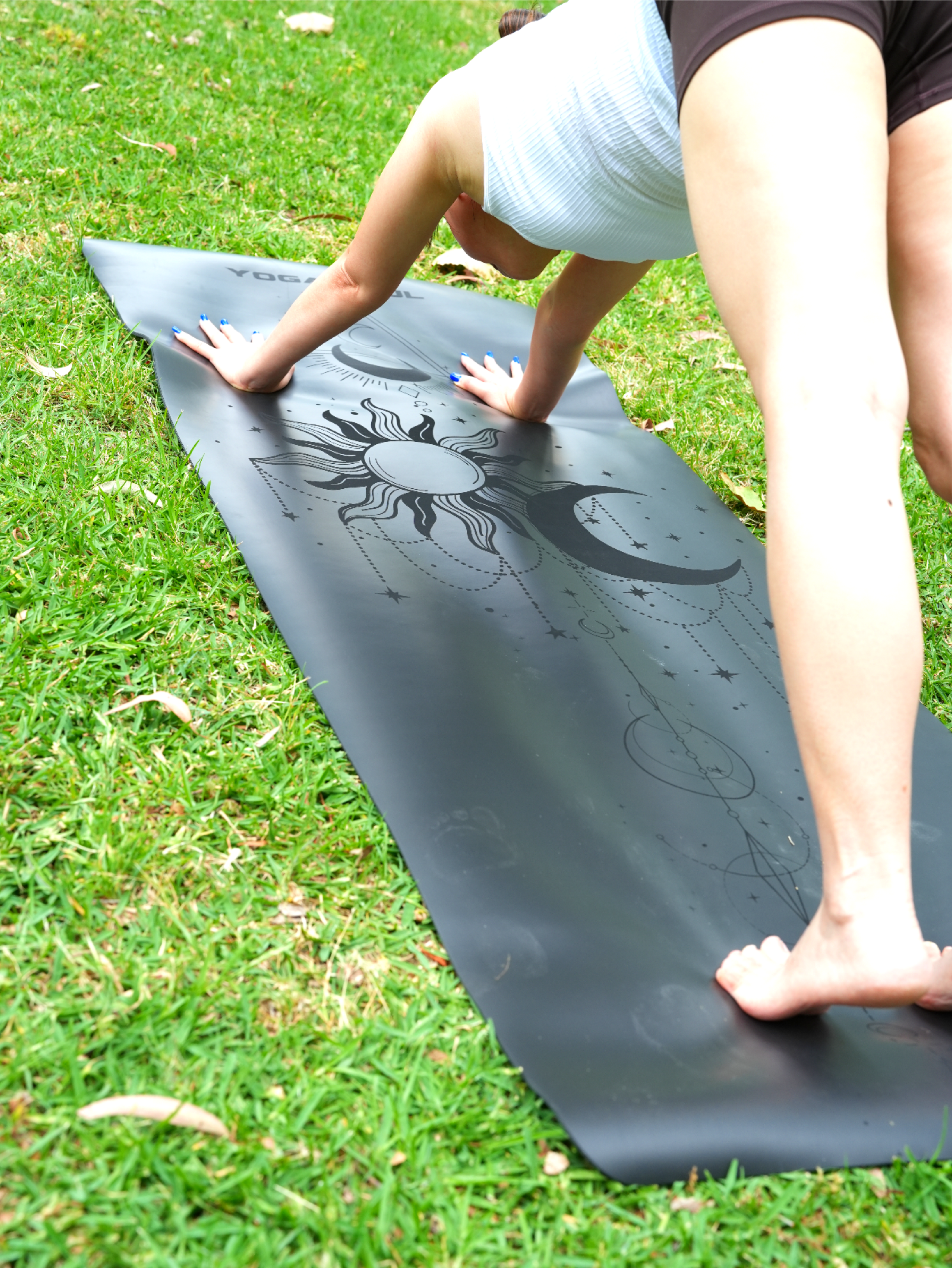 PowerPro Yoga Mat | Black + Strap